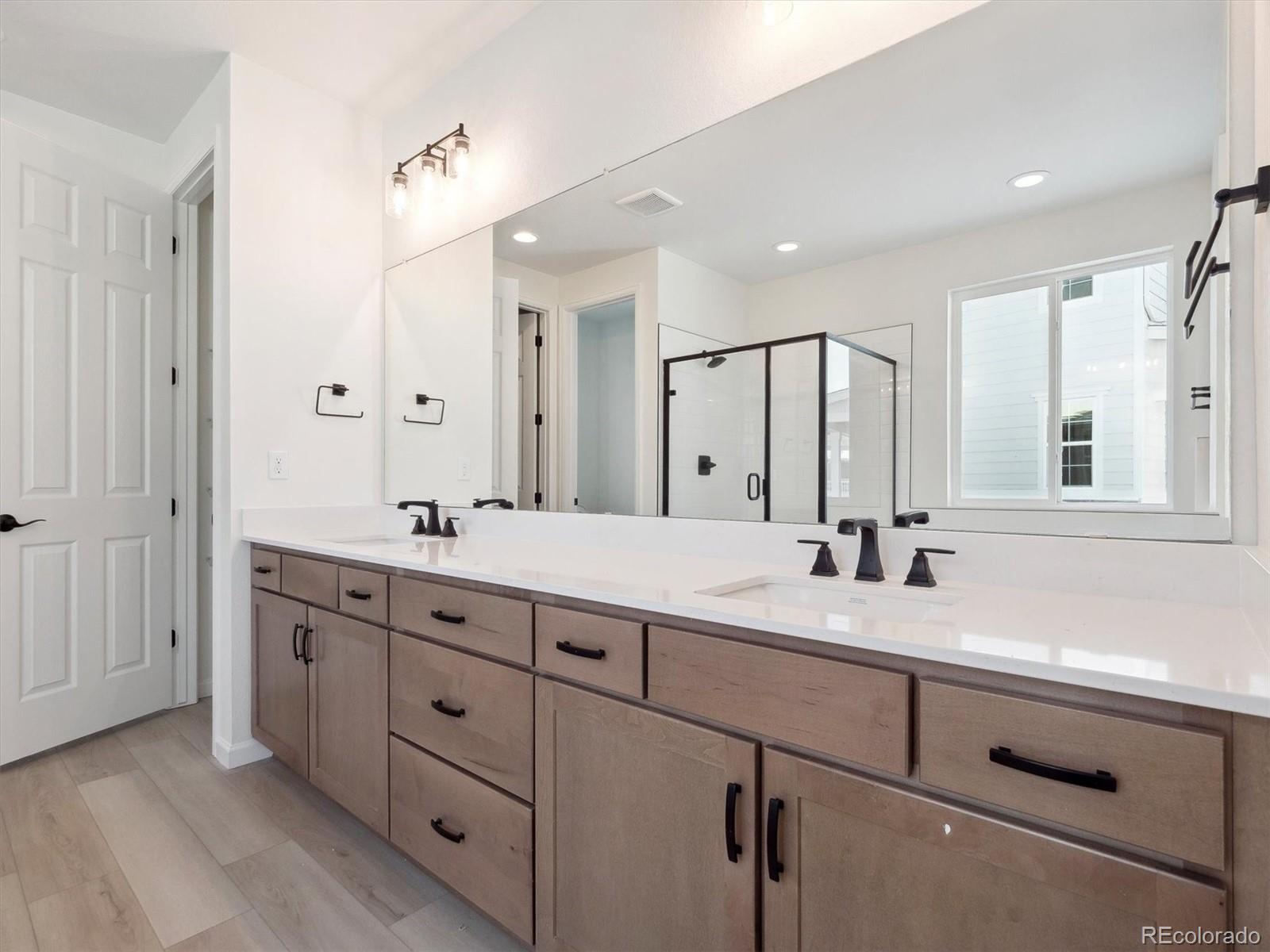 MLS Image #13 for 3826 n elk street,aurora, Colorado