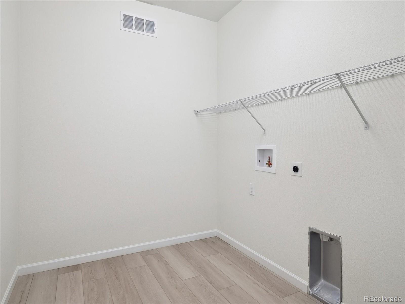 MLS Image #23 for 3826 n elk street,aurora, Colorado