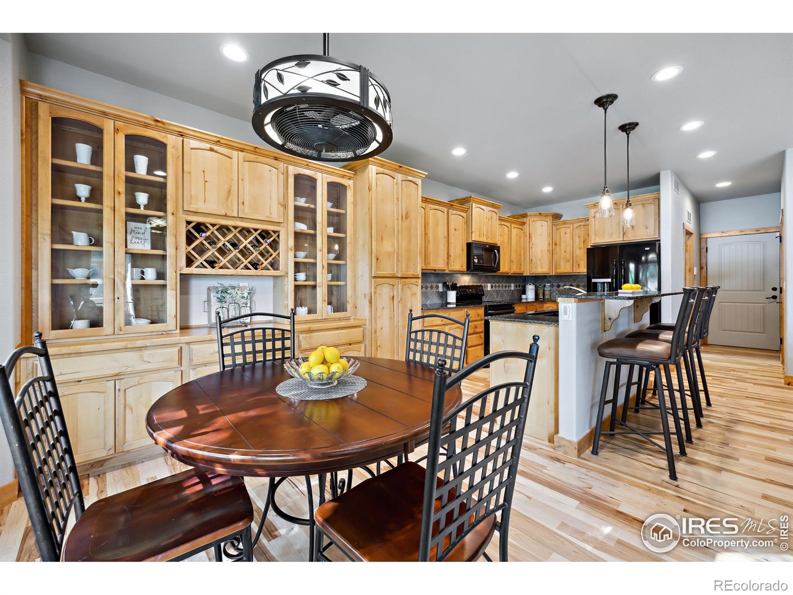 MLS Image #13 for 1039  hessen drive,fort collins, Colorado