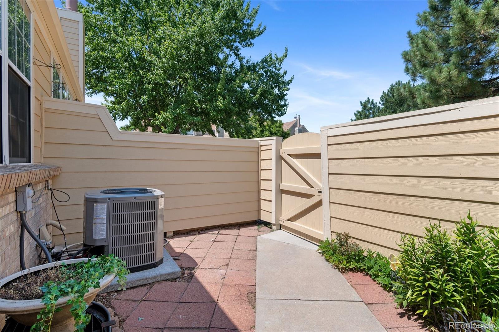 MLS Image #2 for 7373 e iowa avenue 1081,denver, Colorado