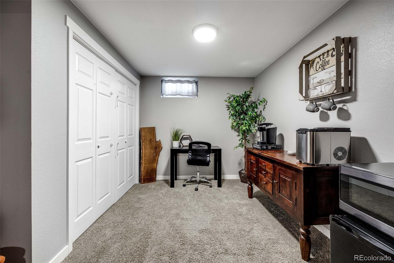 MLS Image #18 for 7130  alan drive,denver, Colorado