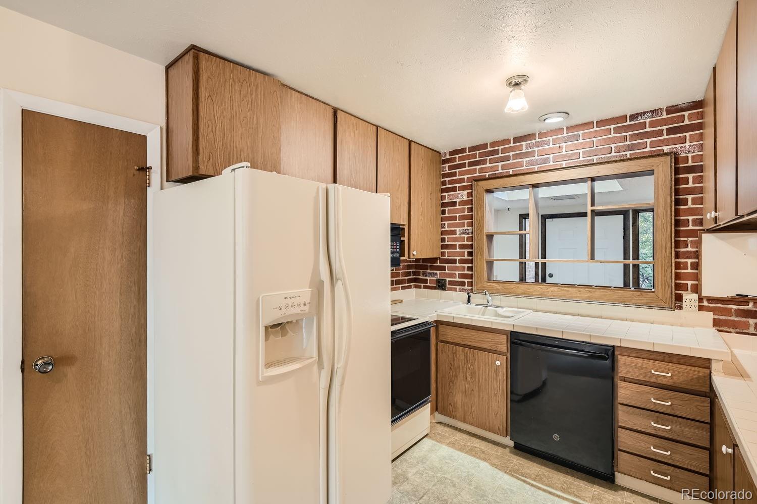 MLS Image #4 for 686  niver avenue,northglenn, Colorado