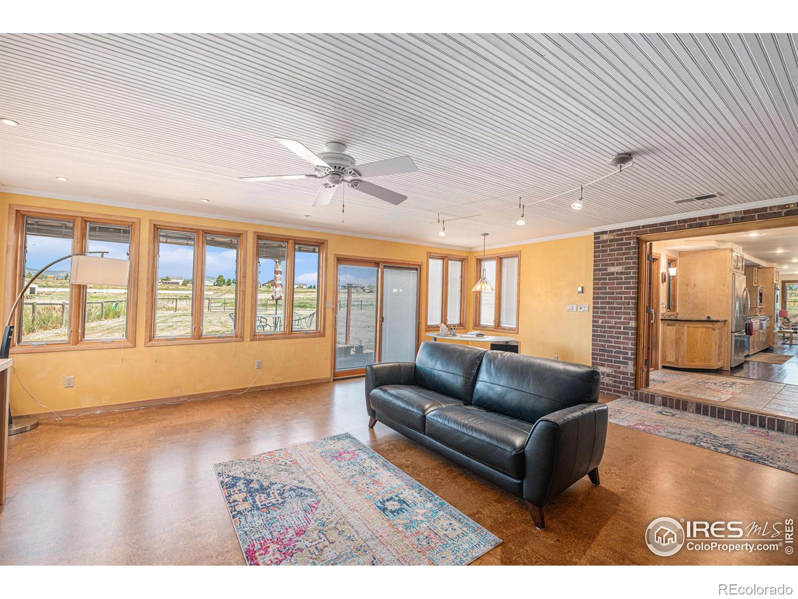 MLS Image #15 for 727  sunbird lane,berthoud, Colorado