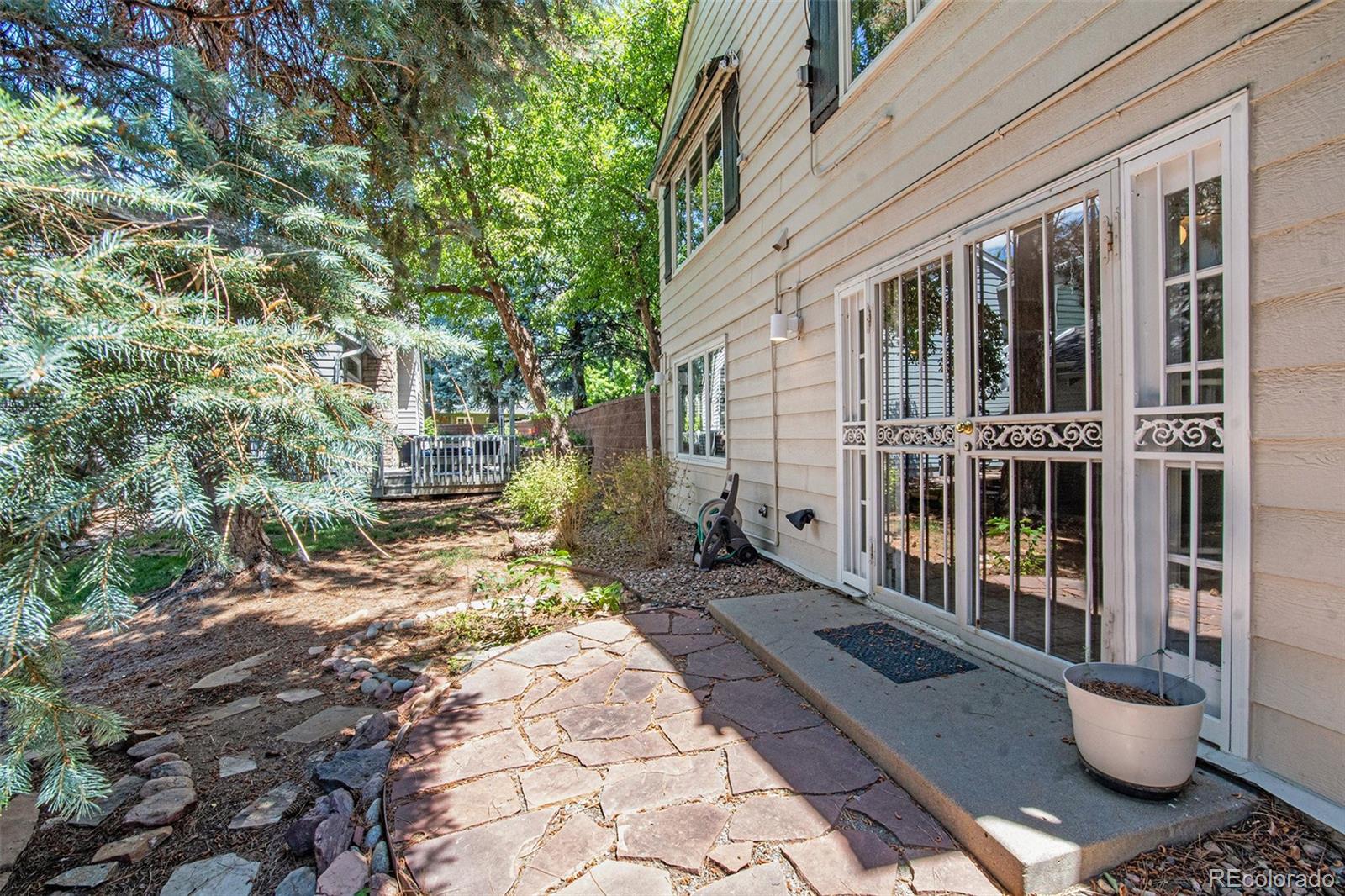 MLS Image #32 for 8505 e temple drive,denver, Colorado