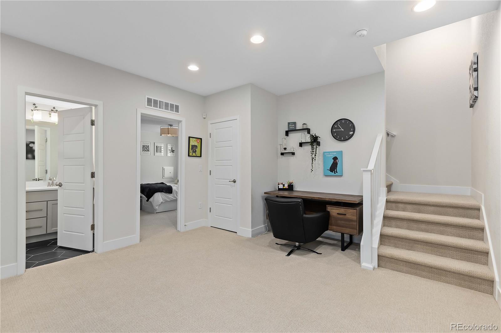 MLS Image #33 for 9750 e 62nd drive,denver, Colorado