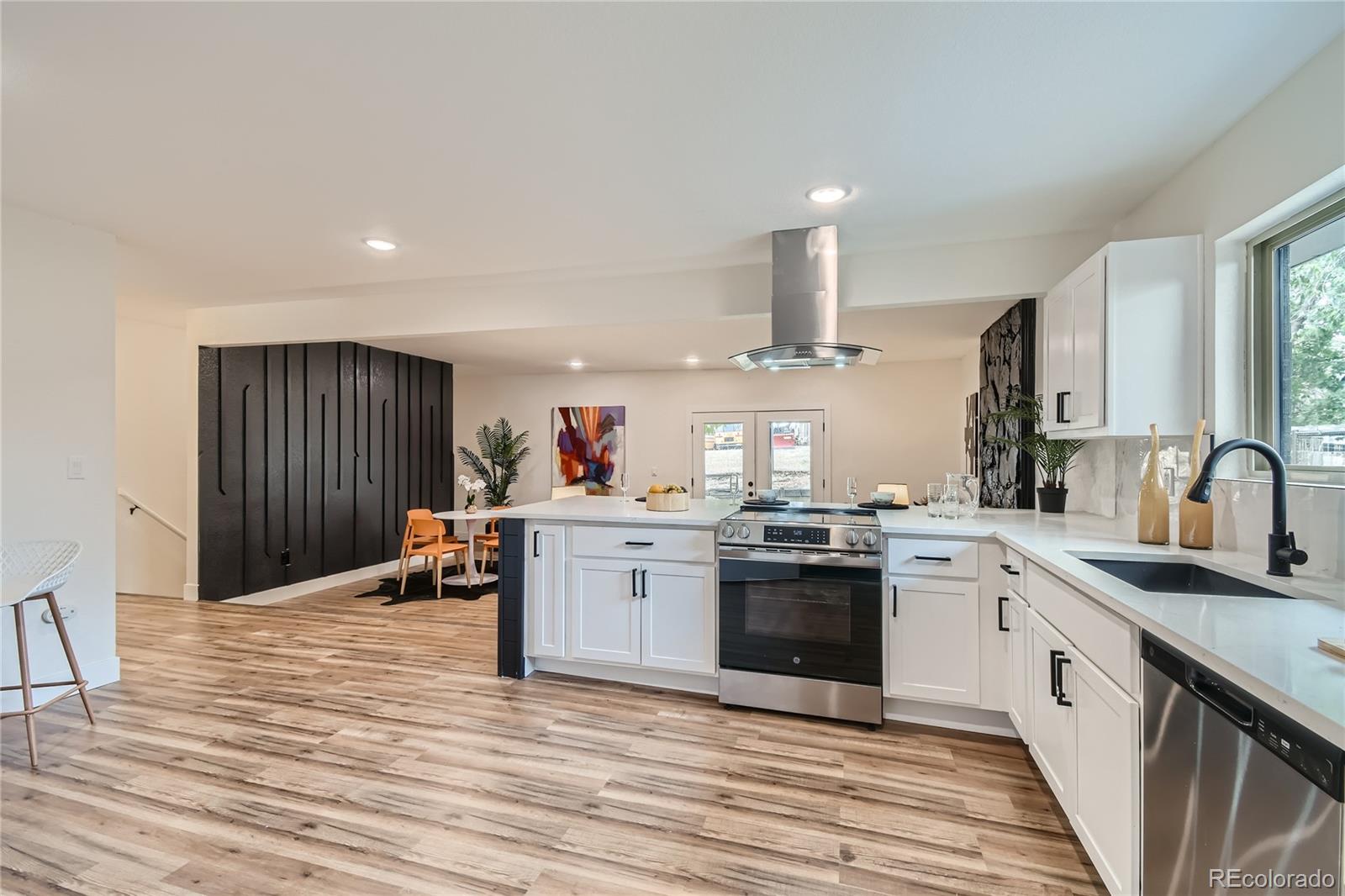 MLS Image #9 for 540 e 82nd drive,denver, Colorado