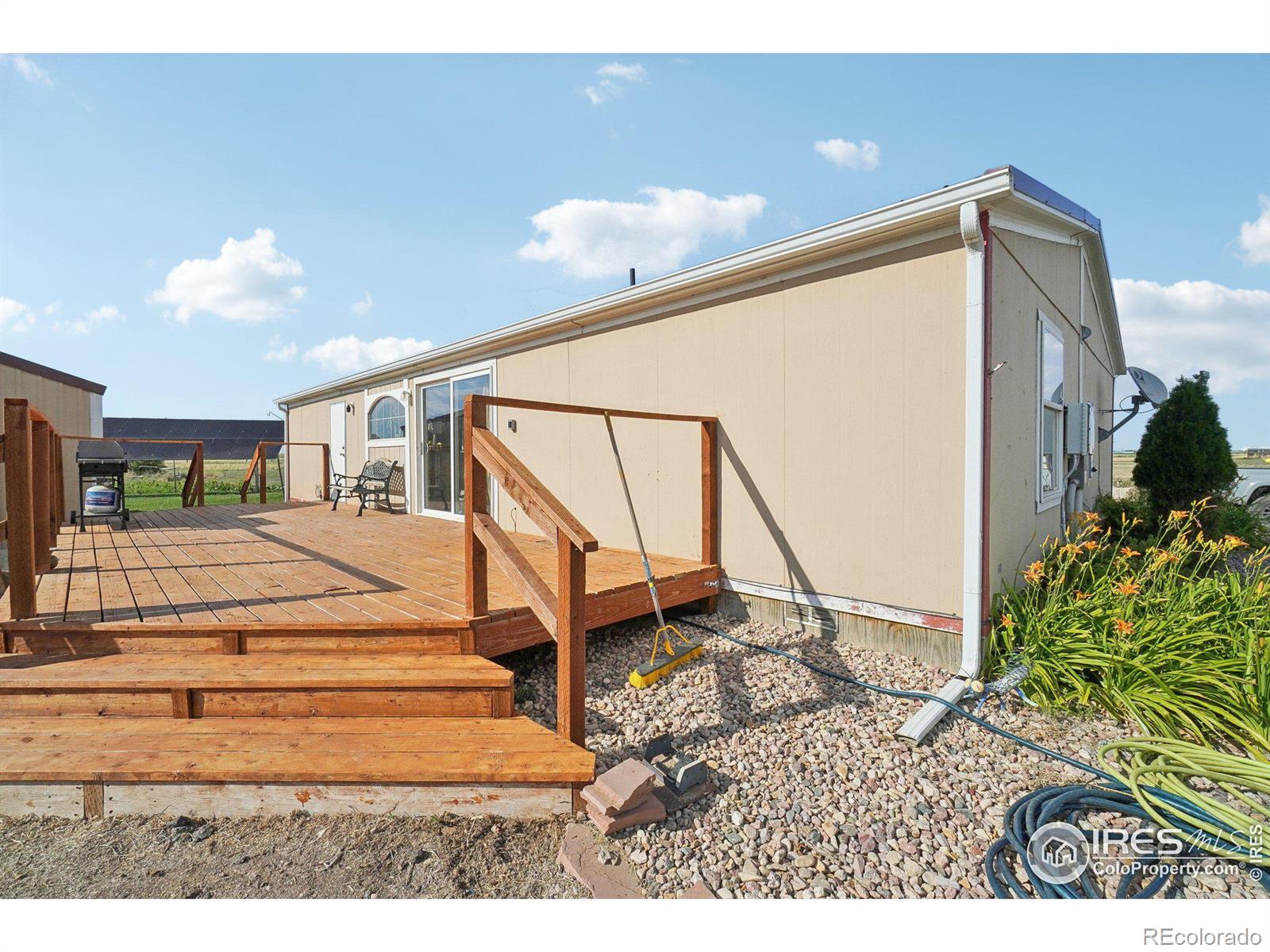 MLS Image #11 for 14775  county road 88 ,pierce, Colorado