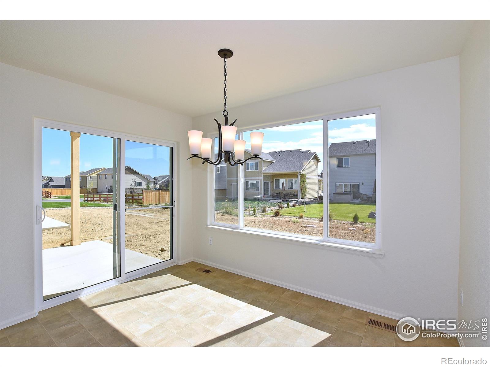 MLS Image #18 for 2371  candence lane,windsor, Colorado