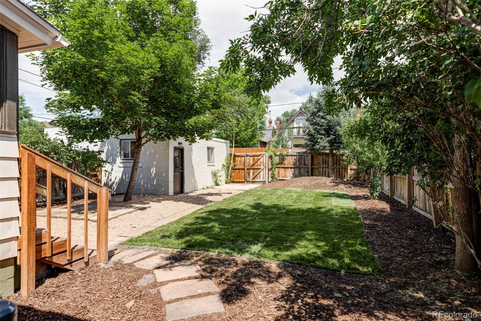 MLS Image #19 for 422 n corona street,denver, Colorado