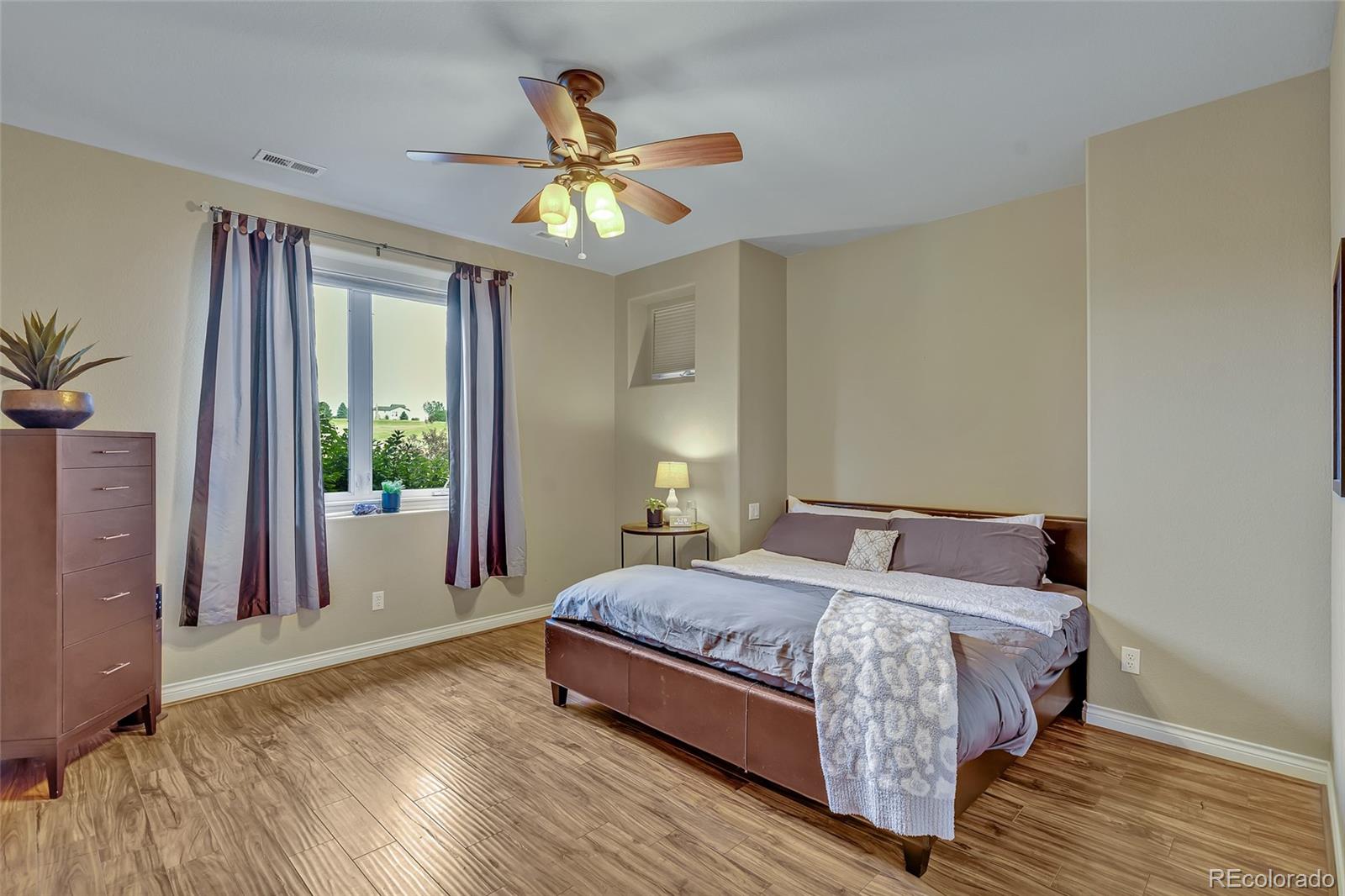 MLS Image #23 for 5044  starry sky way,parker, Colorado
