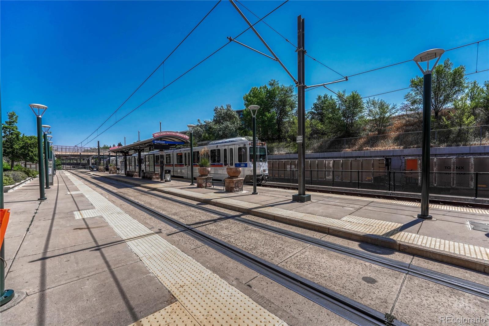 MLS Image #35 for 5567 s foresthill street,littleton, Colorado