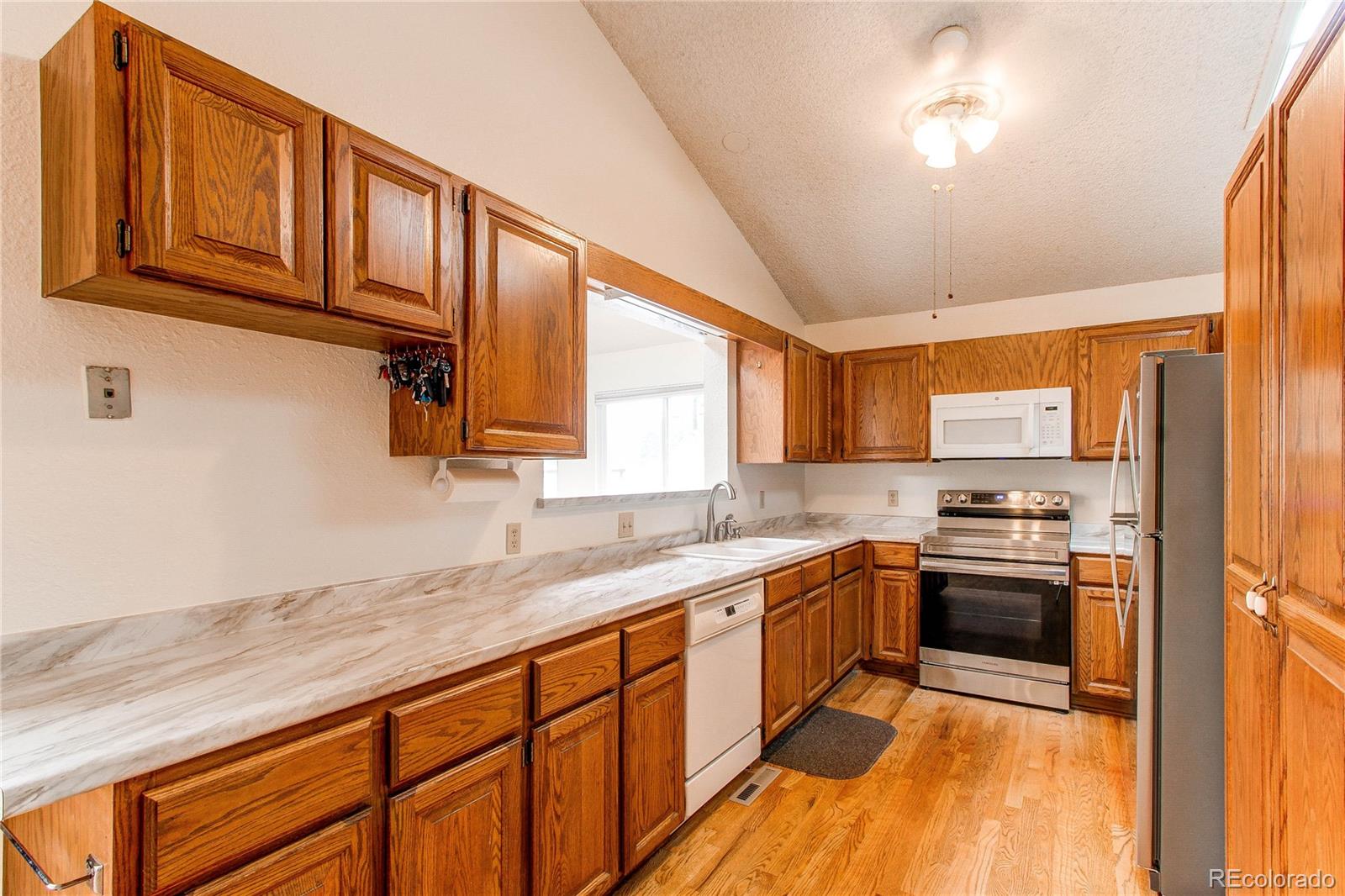 MLS Image #10 for 14825 w 54th avenue,golden, Colorado