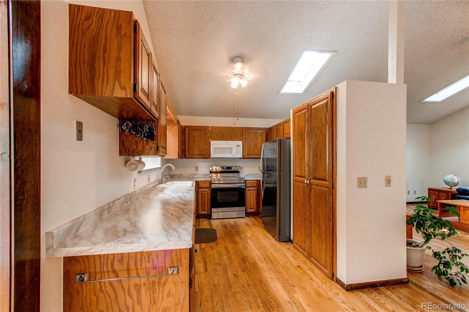 MLS Image #11 for 14825 w 54th avenue,golden, Colorado