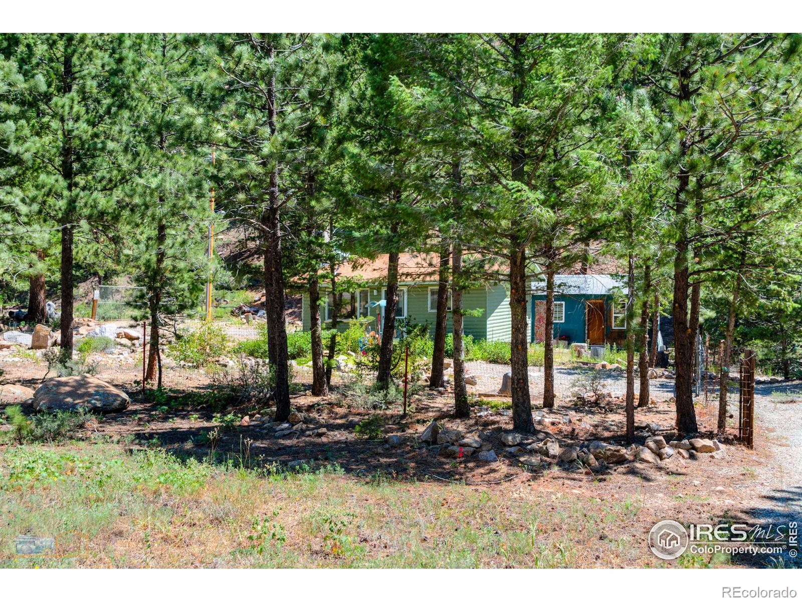 MLS Image #12 for 22251 s saint vrain drive,lyons, Colorado