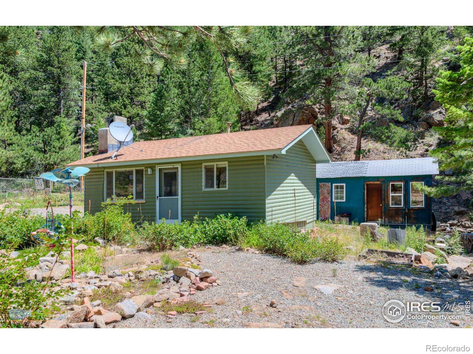 MLS Image #13 for 22251 s saint vrain drive,lyons, Colorado