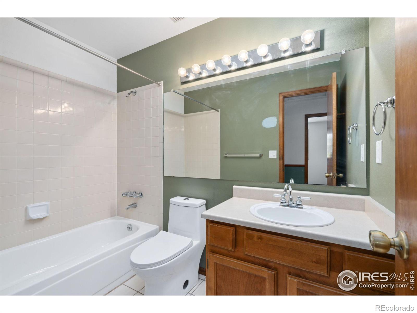 MLS Image #25 for 1725  flemming drive,longmont, Colorado