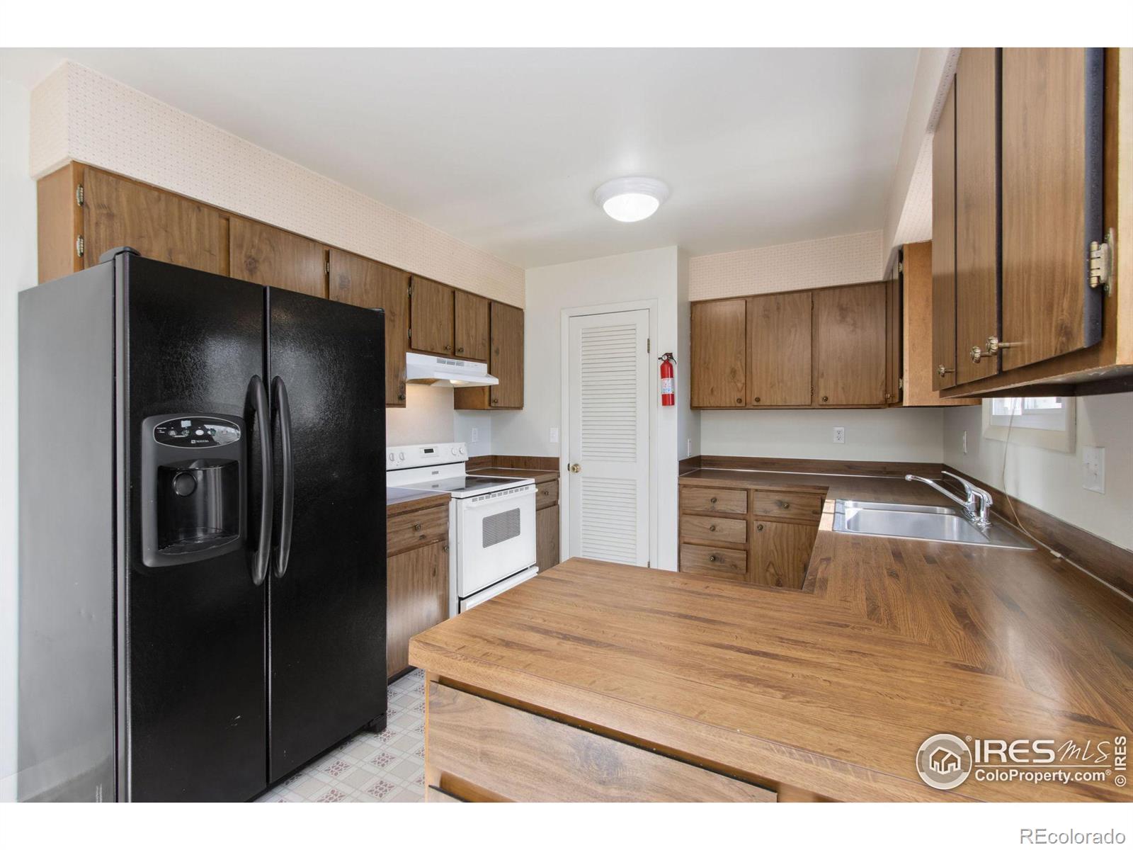 MLS Image #4 for 3106  eagle drive,fort collins, Colorado