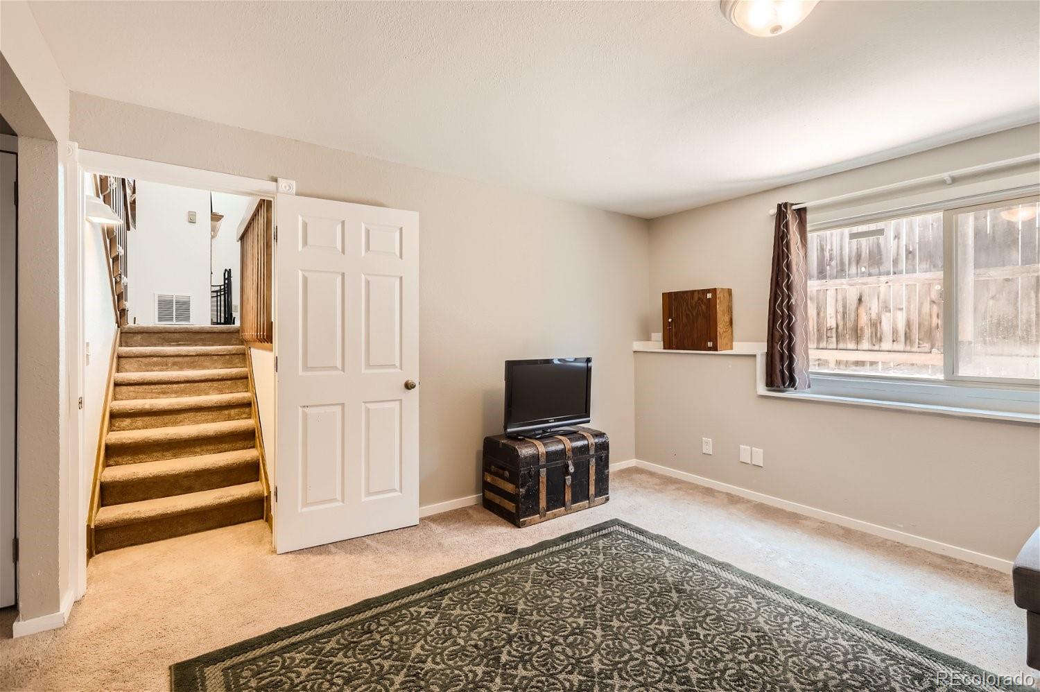 MLS Image #16 for 2832  troxell avenue,longmont, Colorado