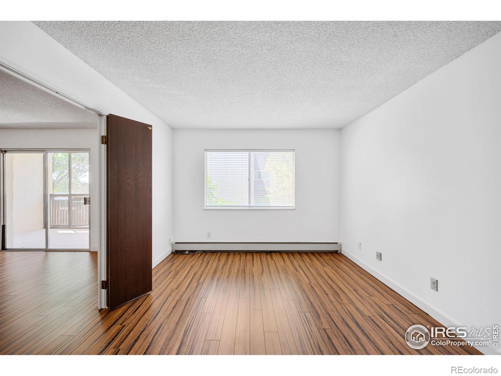 MLS Image #11 for 3450 s poplar street,denver, Colorado