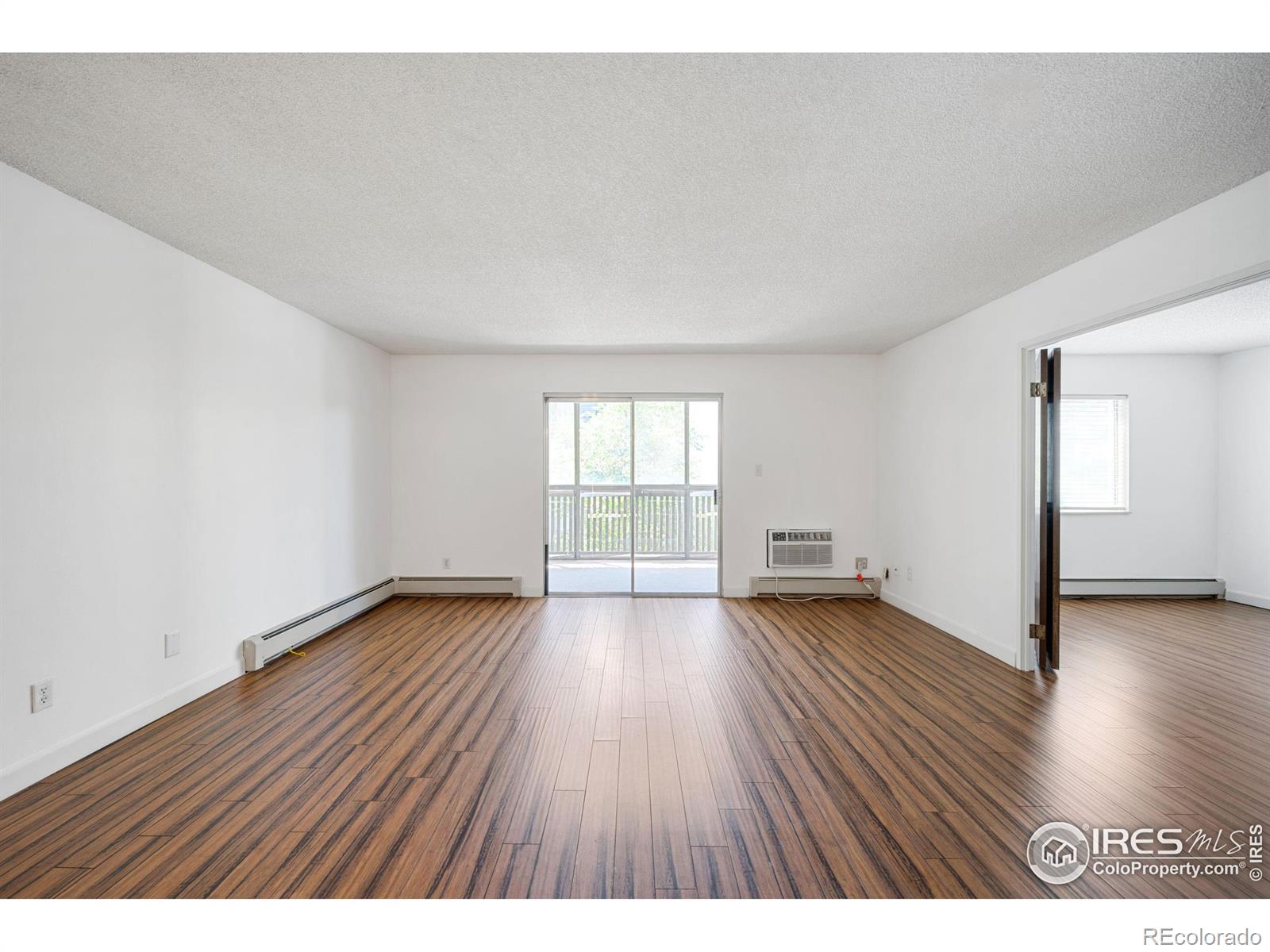 MLS Image #2 for 3450 s poplar street,denver, Colorado