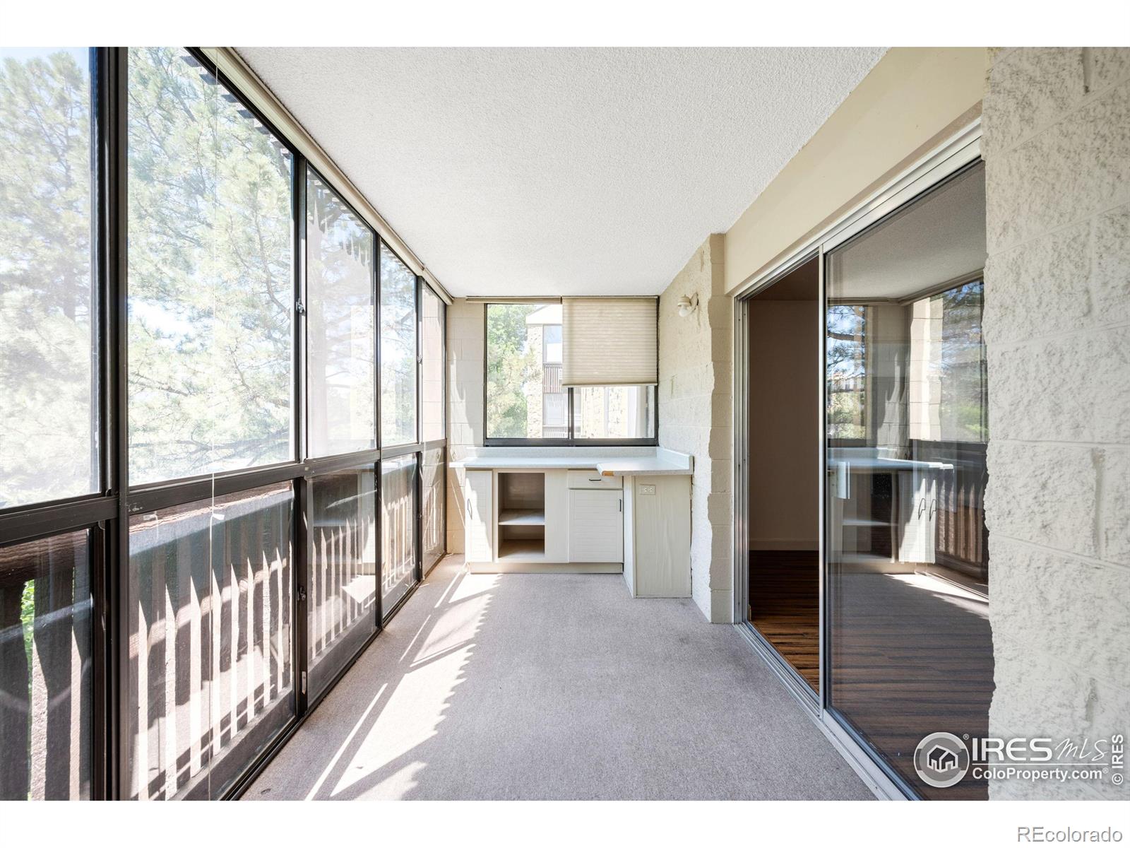 MLS Image #28 for 3450 s poplar street,denver, Colorado