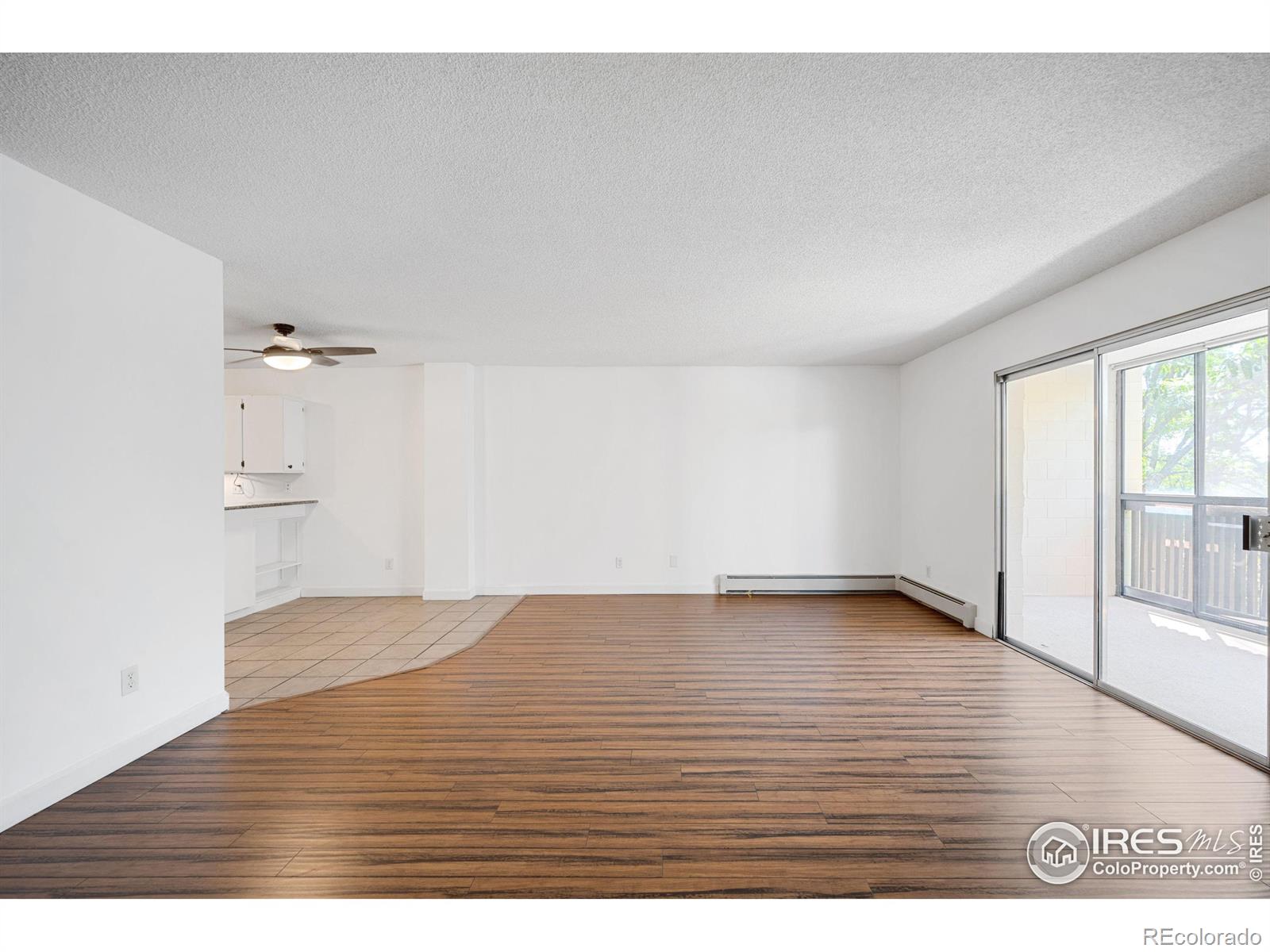 MLS Image #3 for 3450 s poplar street,denver, Colorado