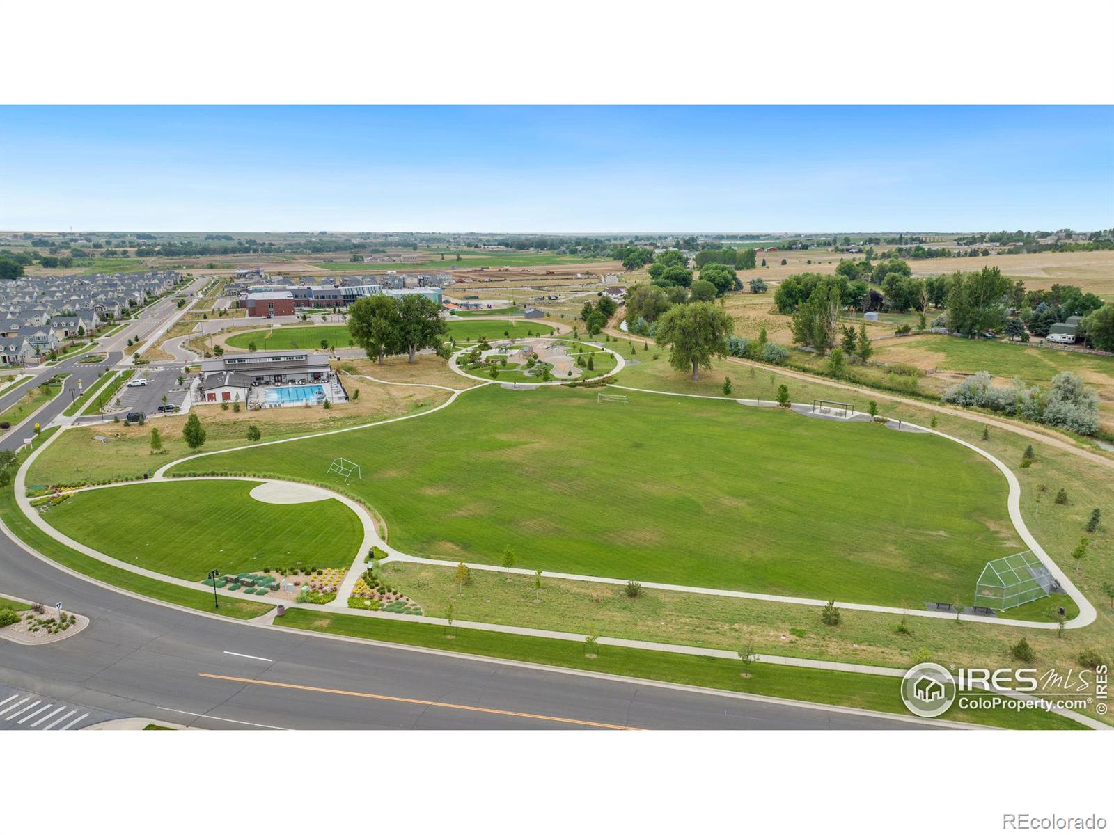 MLS Image #33 for 3546  pinewood court,johnstown, Colorado