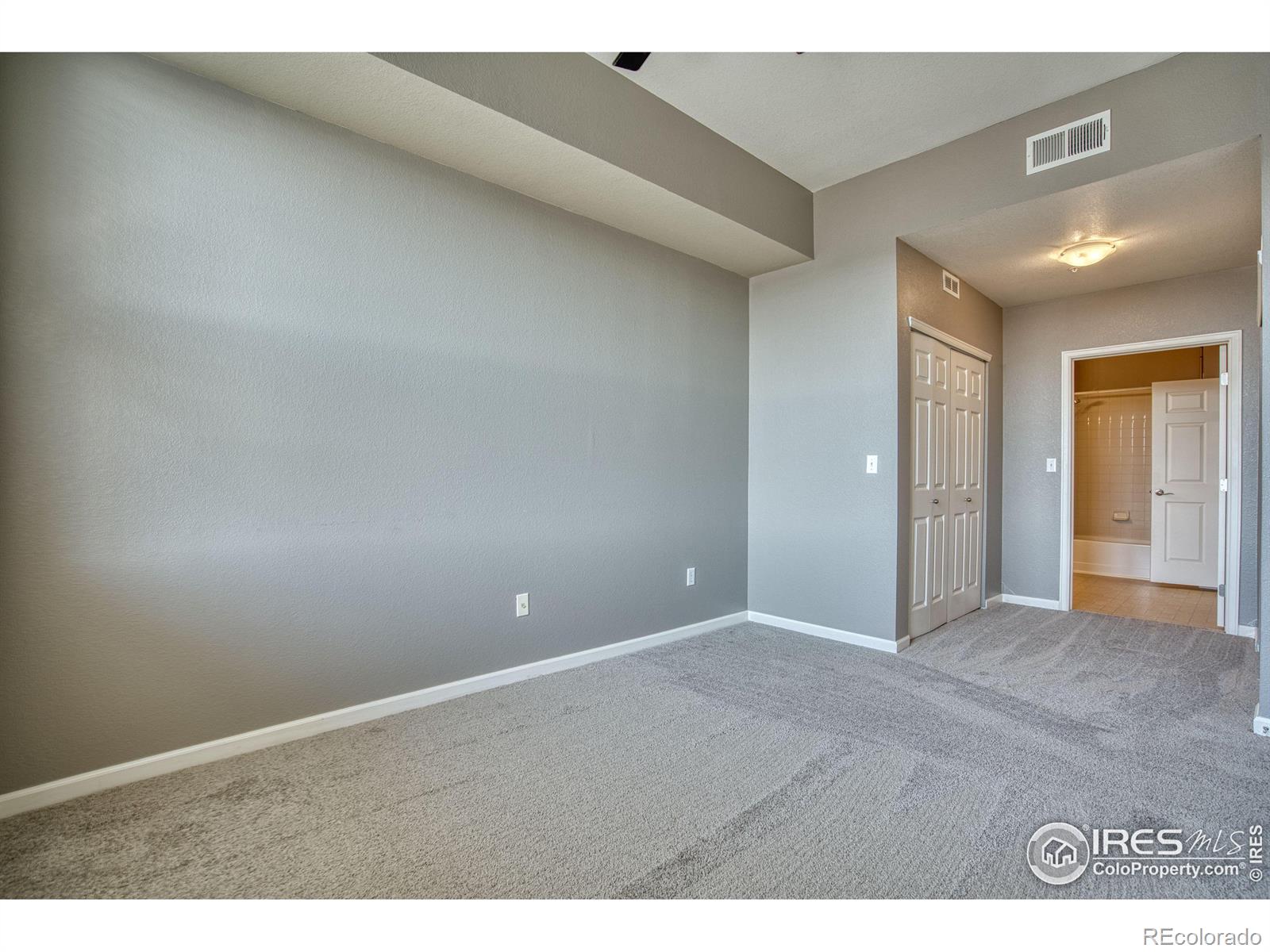 MLS Image #11 for 7931 w 55th avenue,arvada, Colorado