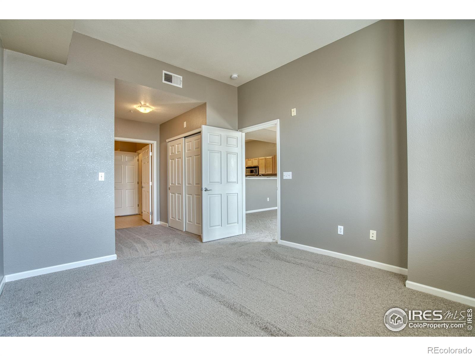 MLS Image #12 for 7931 w 55th avenue,arvada, Colorado