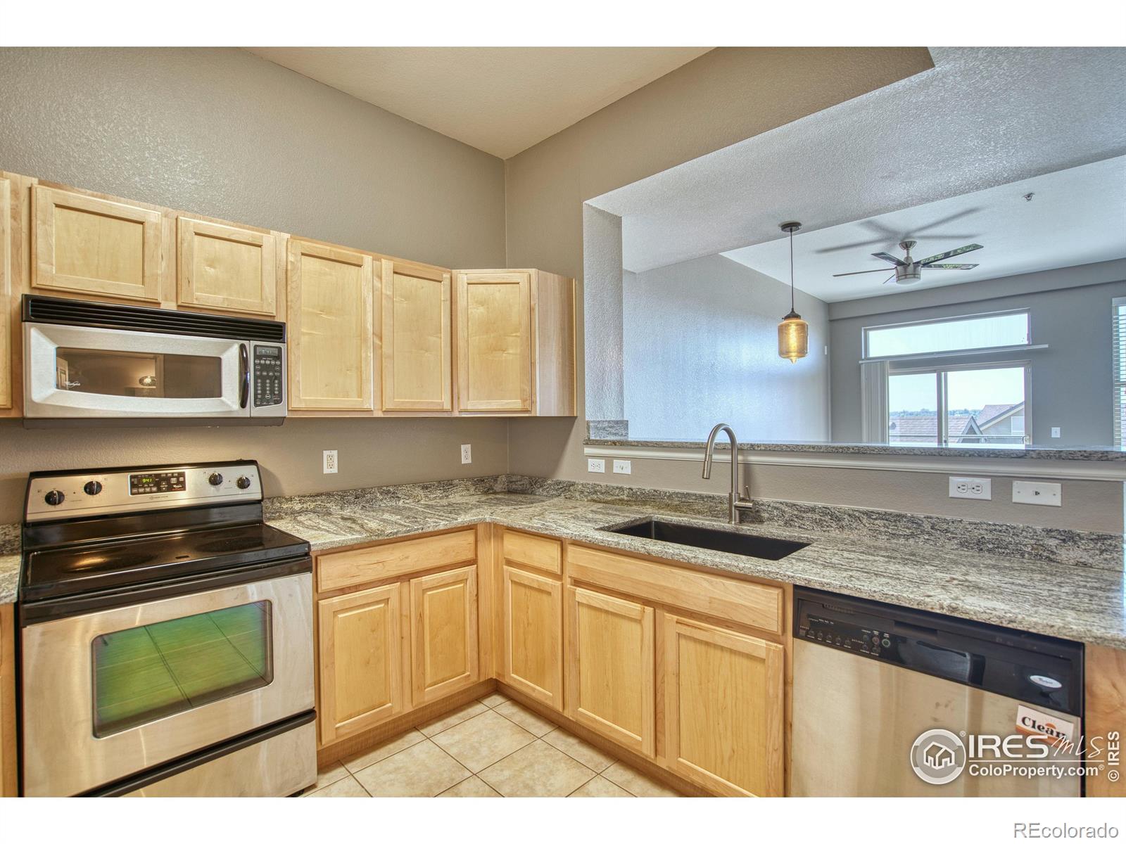 MLS Image #6 for 7931 w 55th avenue,arvada, Colorado