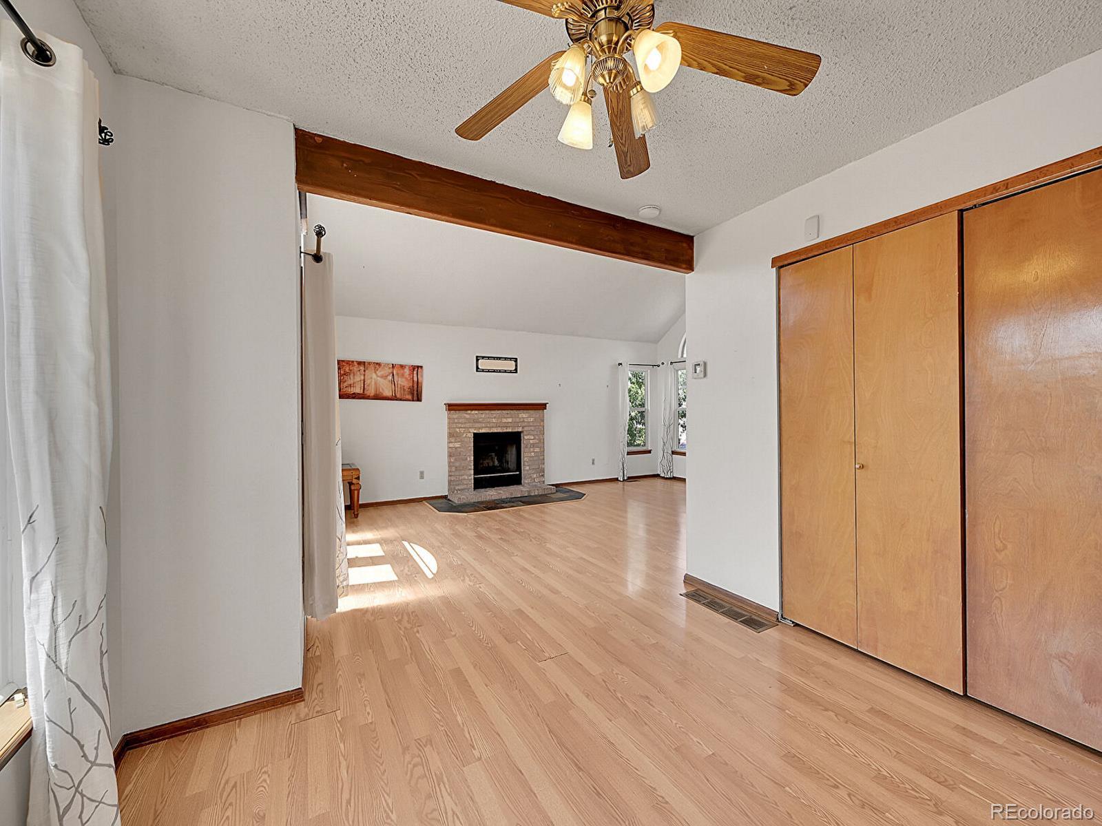 MLS Image #6 for 4843 s tower way,aurora, Colorado