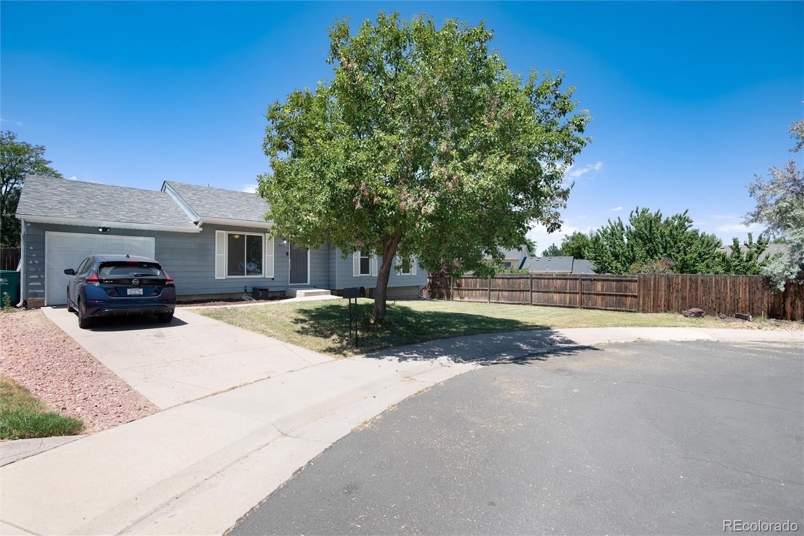 MLS Image #0 for 1865 s waco court,aurora, Colorado