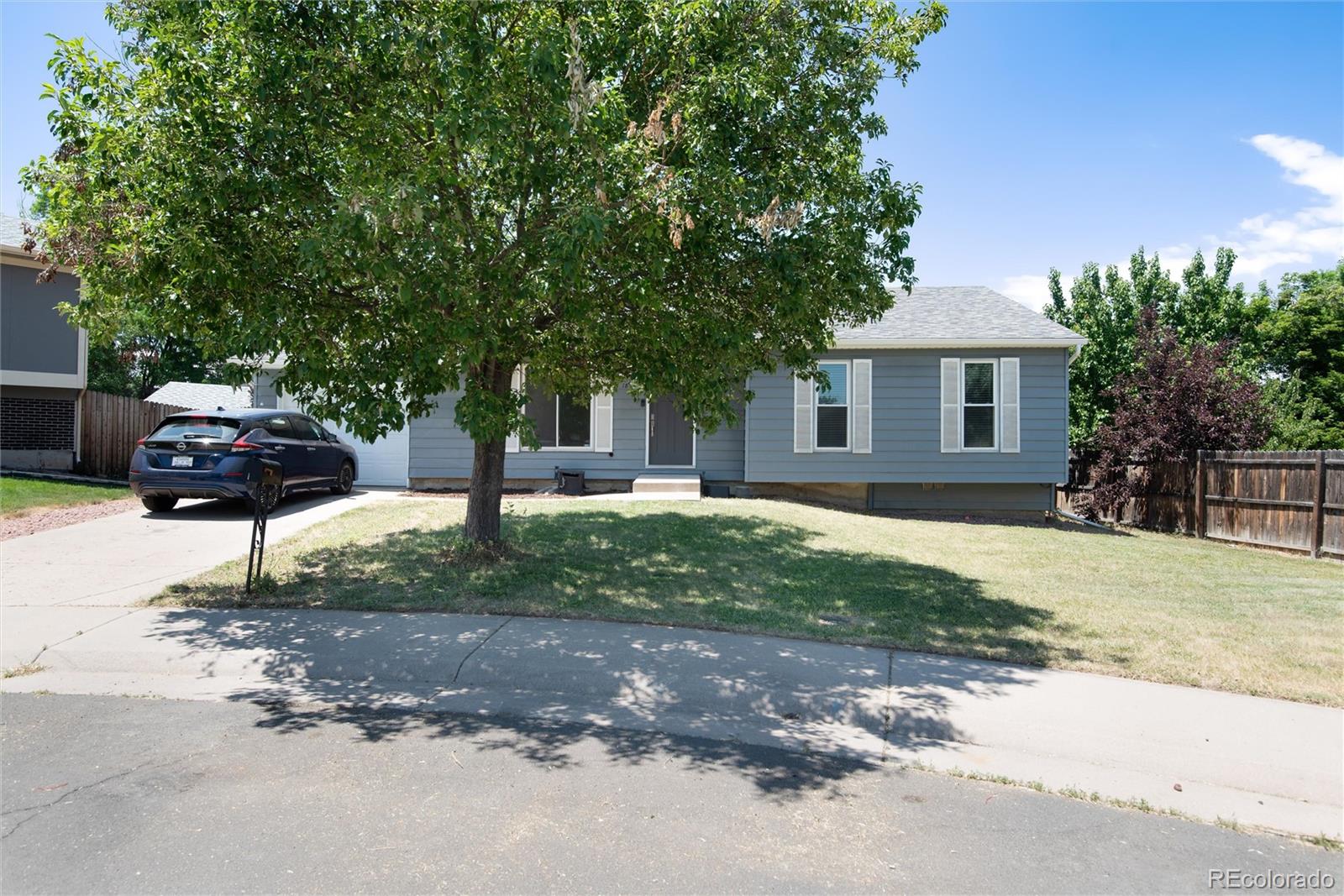 MLS Image #2 for 1865 s waco court,aurora, Colorado