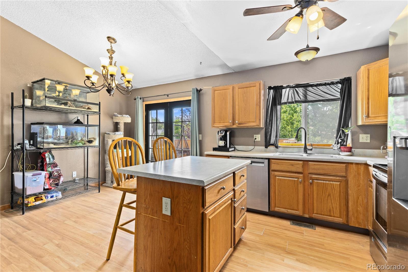 MLS Image #10 for 3411 s genoa street,aurora, Colorado