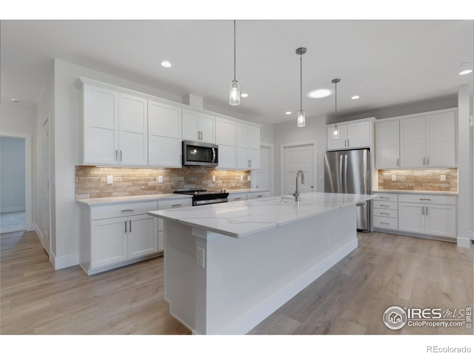 MLS Image #10 for 5704  2nd st rd,greeley, Colorado