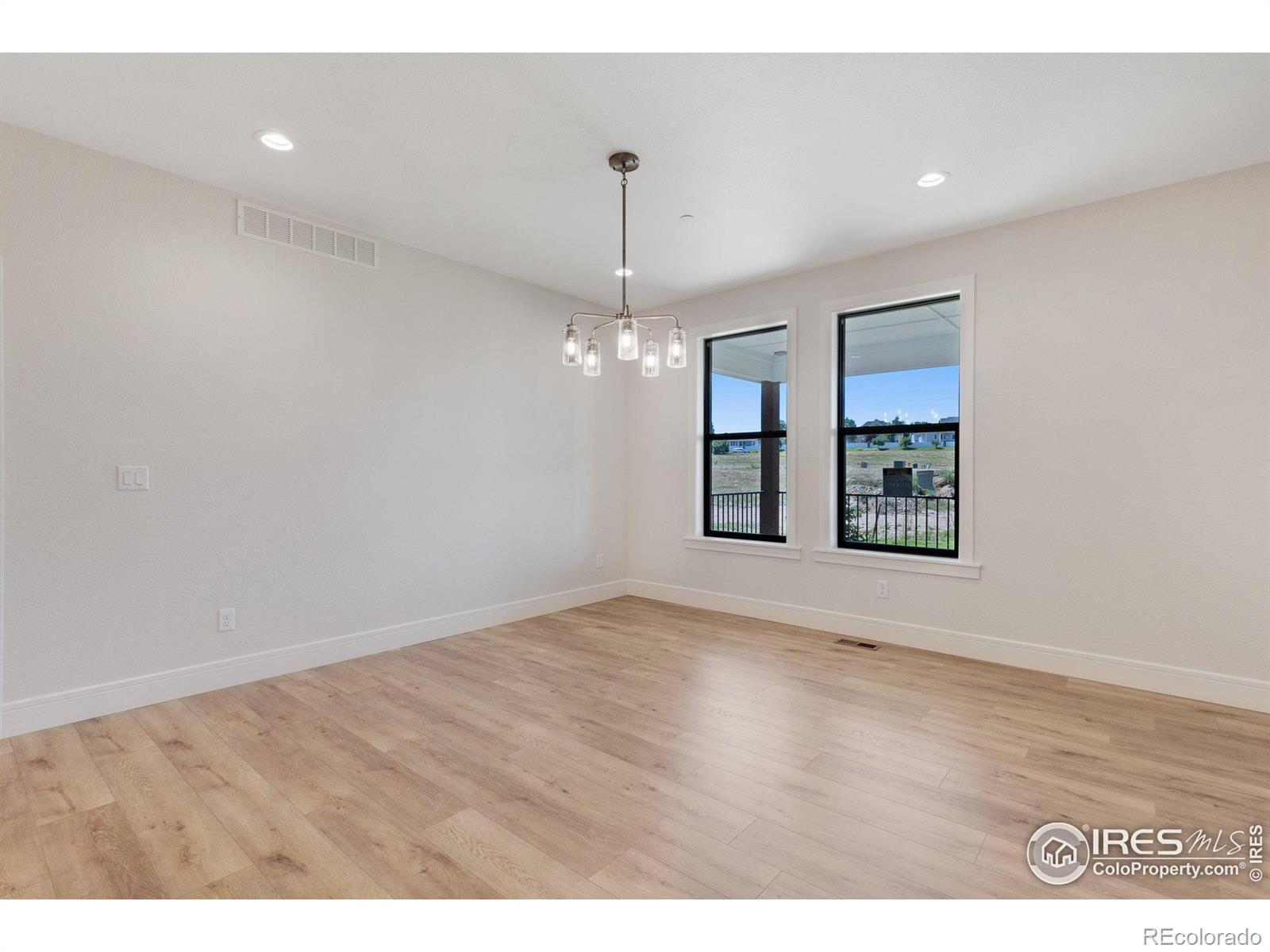 MLS Image #18 for 5704  2nd st rd,greeley, Colorado