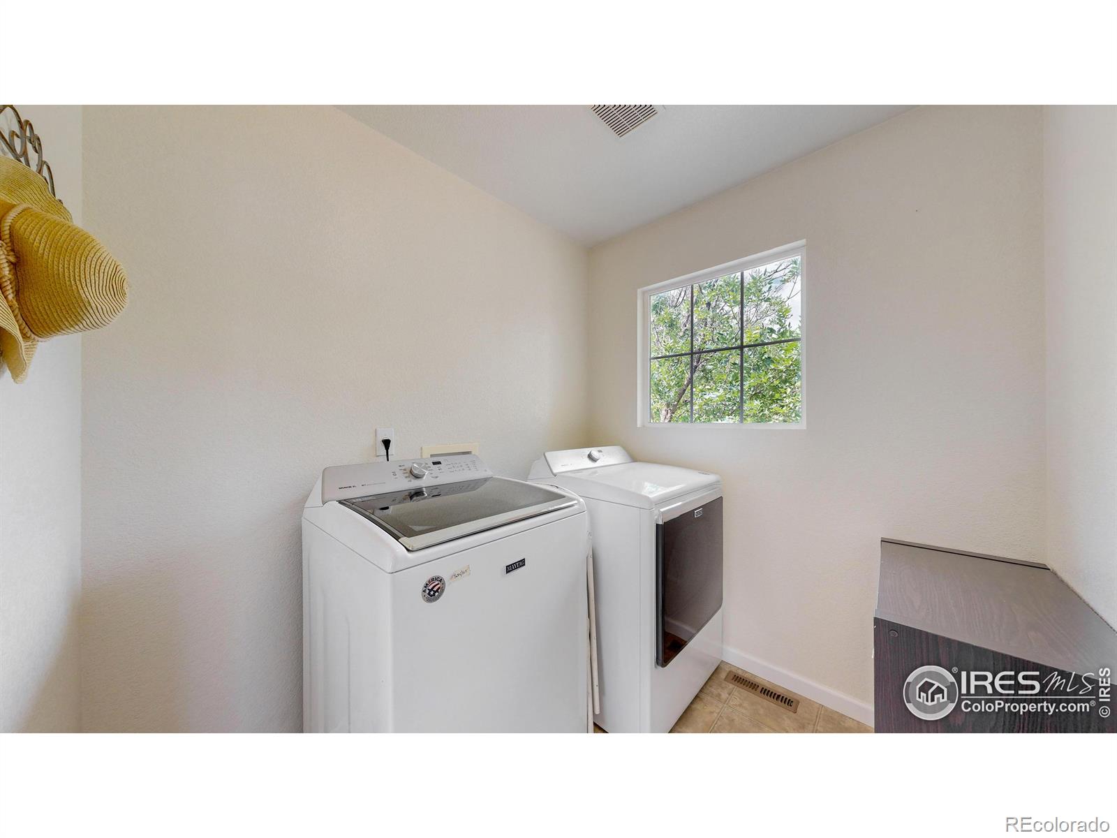 MLS Image #31 for 2155  harmony park drive,denver, Colorado