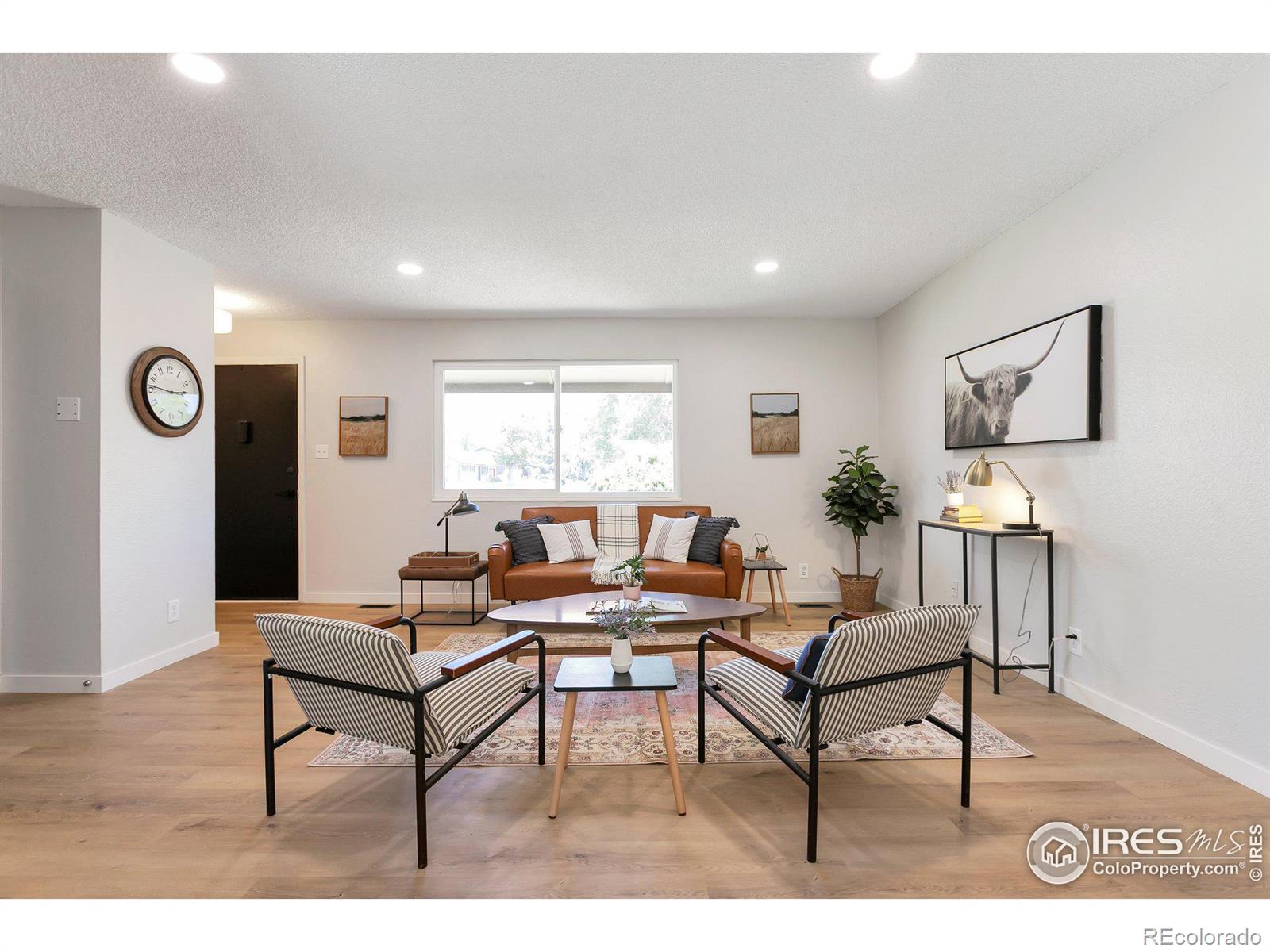 MLS Image #5 for 5545  elkhart street,denver, Colorado