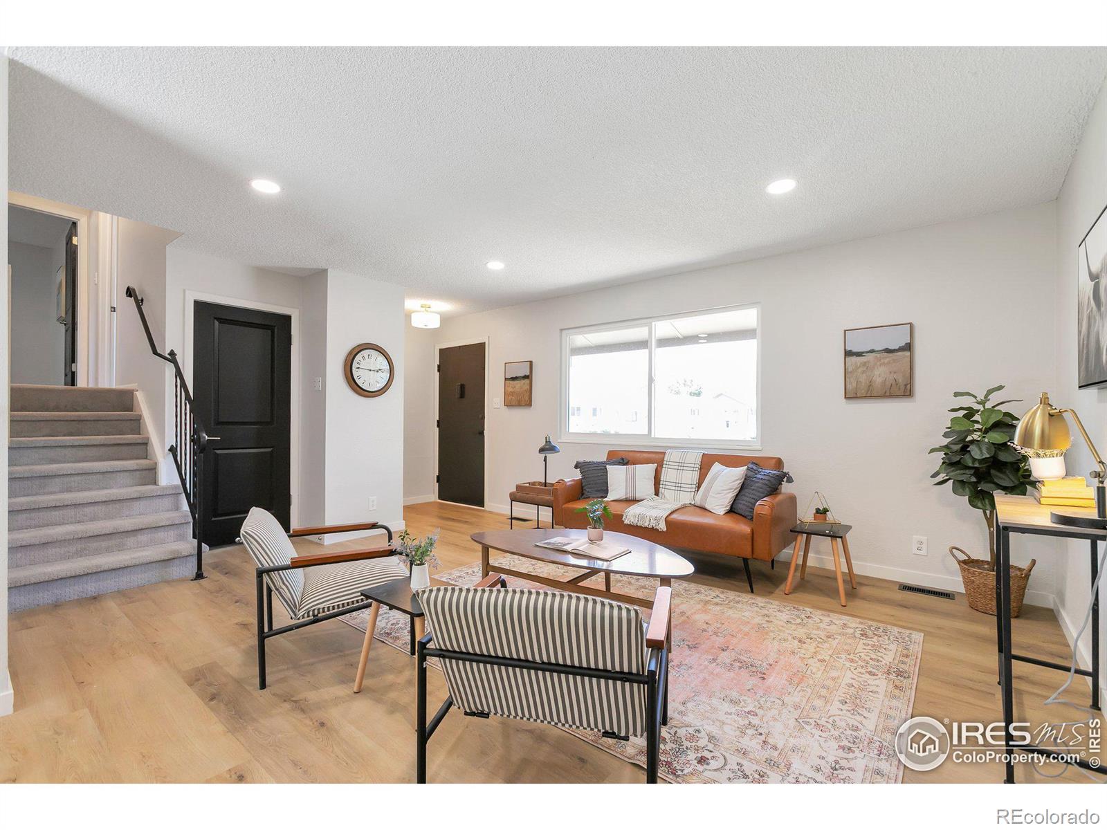 MLS Image #6 for 5545  elkhart street,denver, Colorado