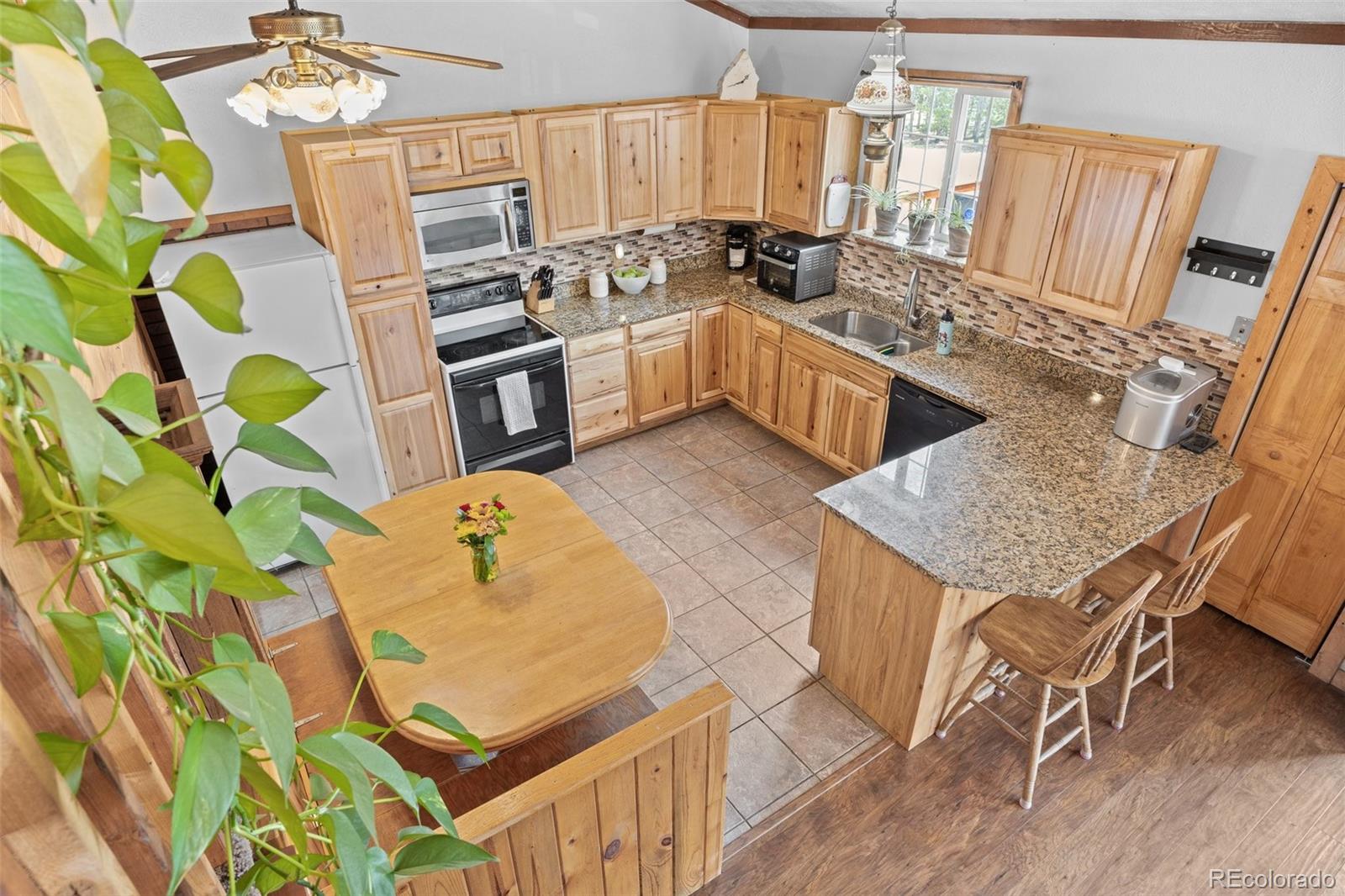 MLS Image #16 for 10699  crystal way,morrison, Colorado