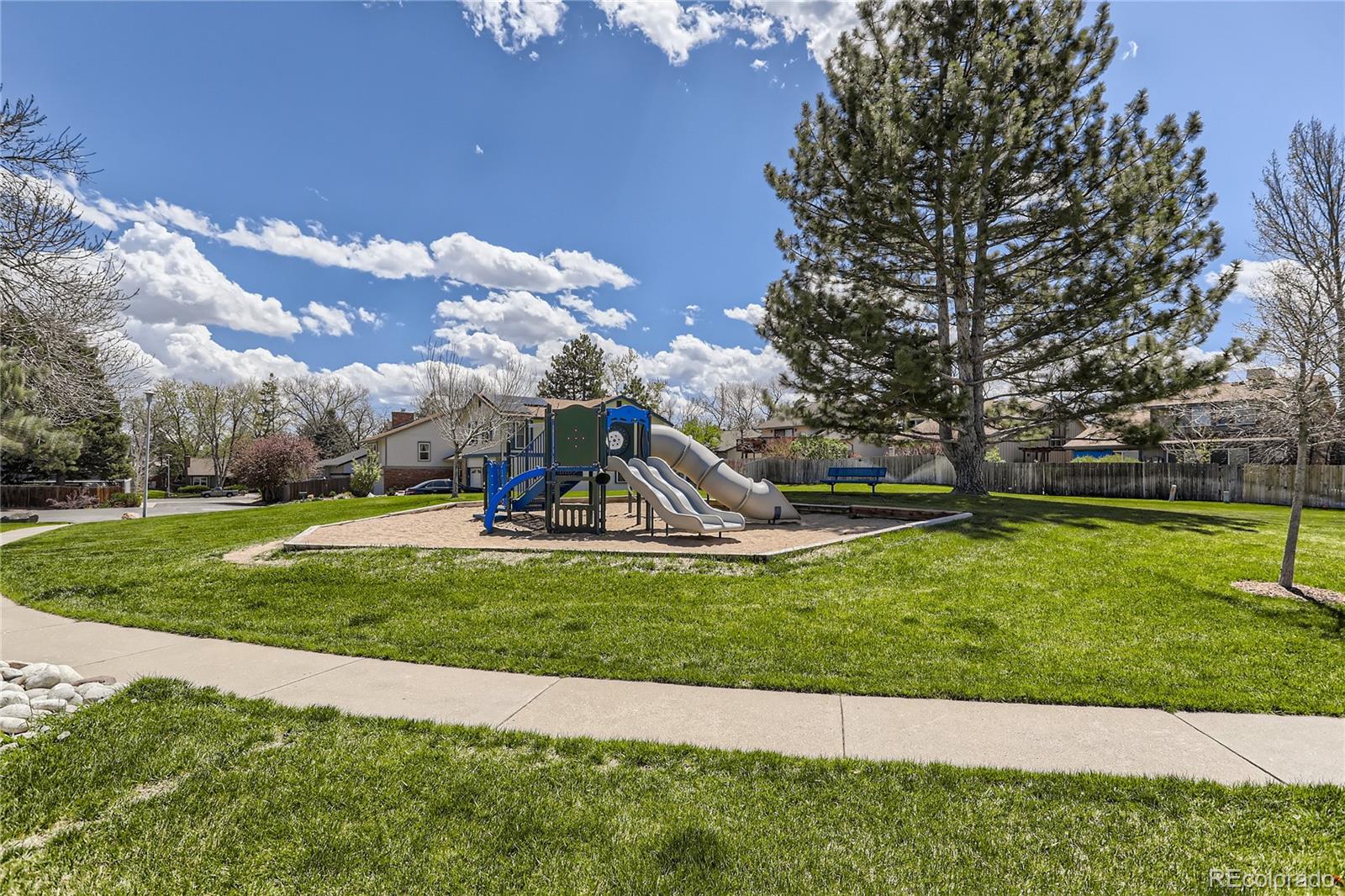 MLS Image #31 for 12210 e amherst circle,aurora, Colorado