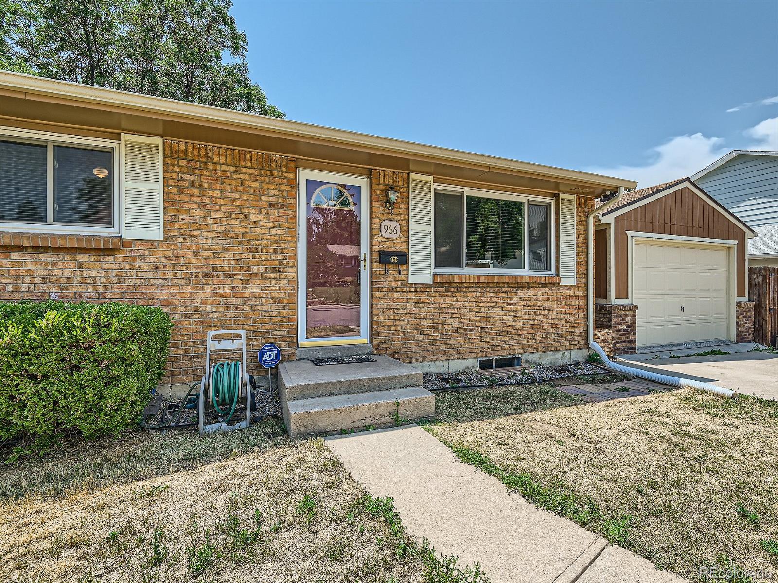 MLS Image #3 for 966 w 98th avenue,northglenn, Colorado