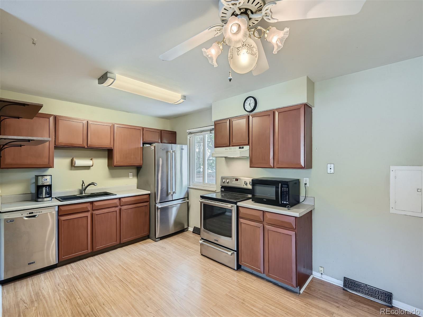 MLS Image #8 for 966 w 98th avenue,northglenn, Colorado