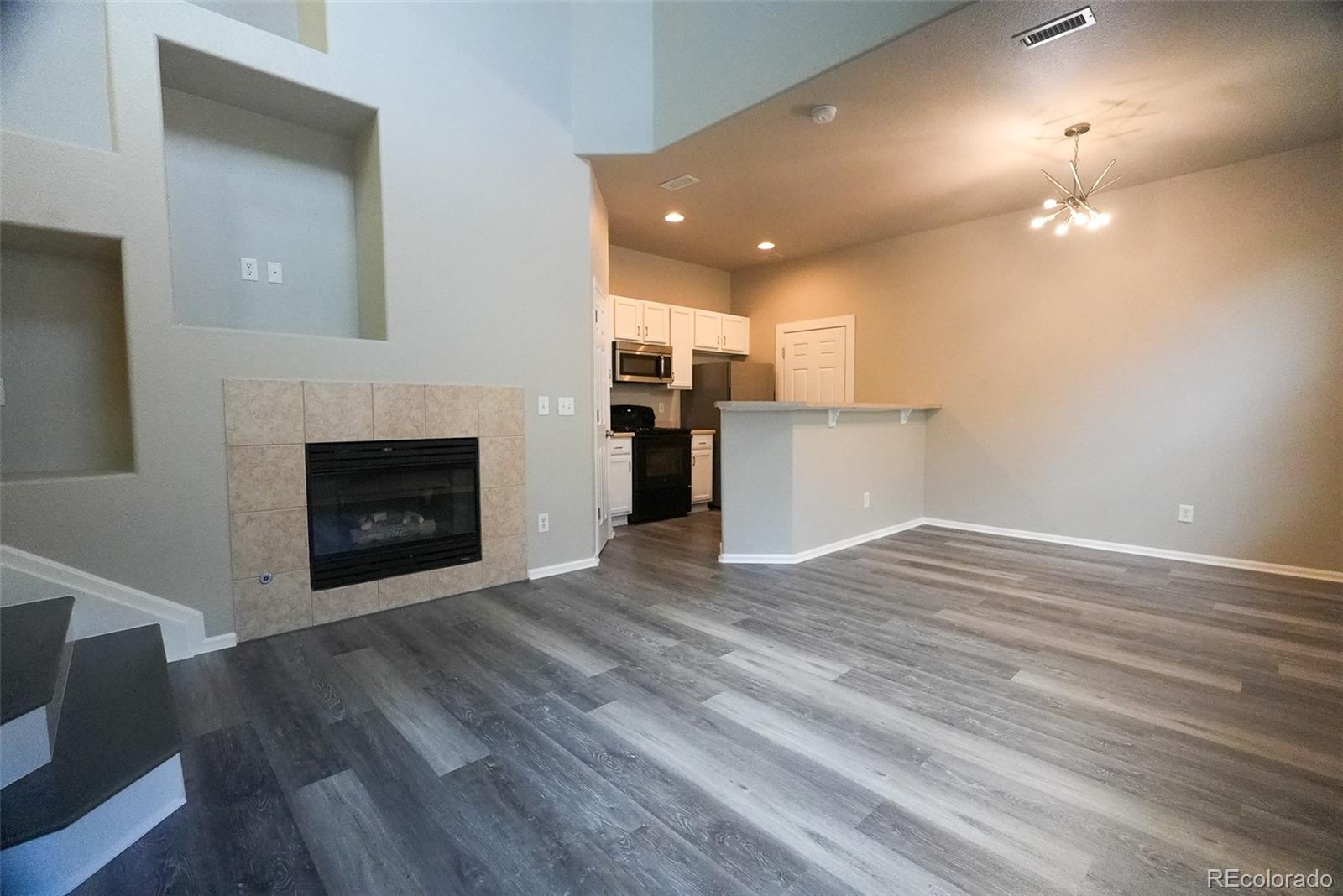 MLS Image #3 for 22975 e ontario drive,aurora, Colorado