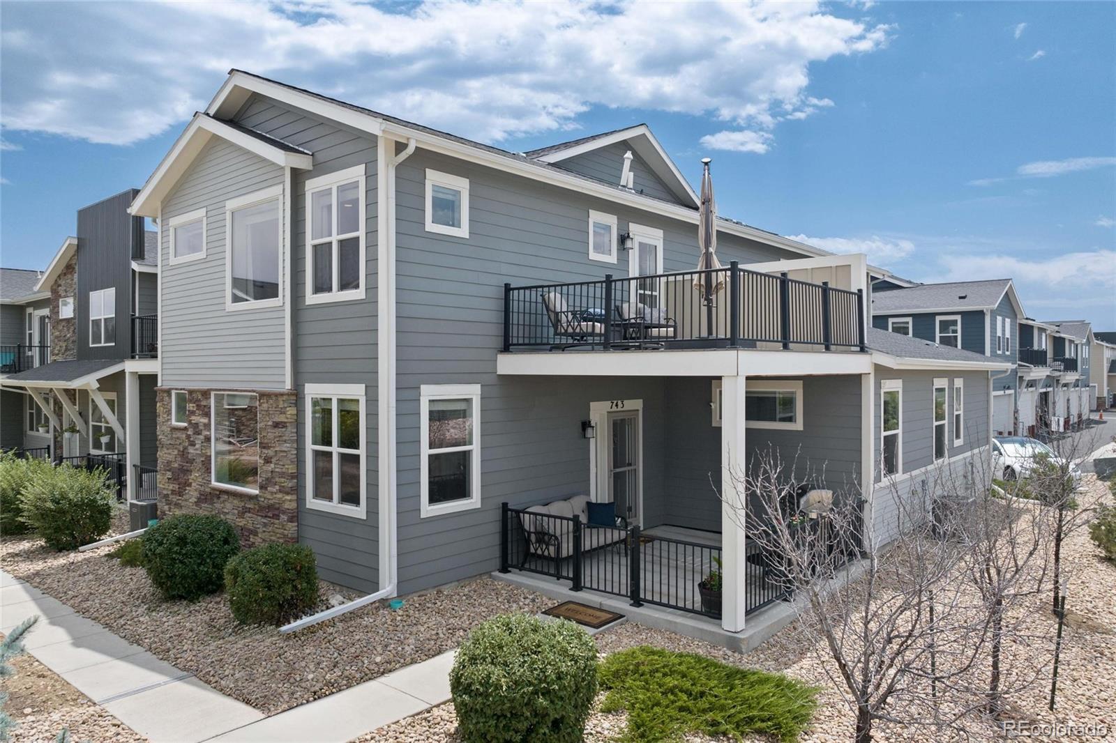 MLS Image #1 for 743  robert street,longmont, Colorado