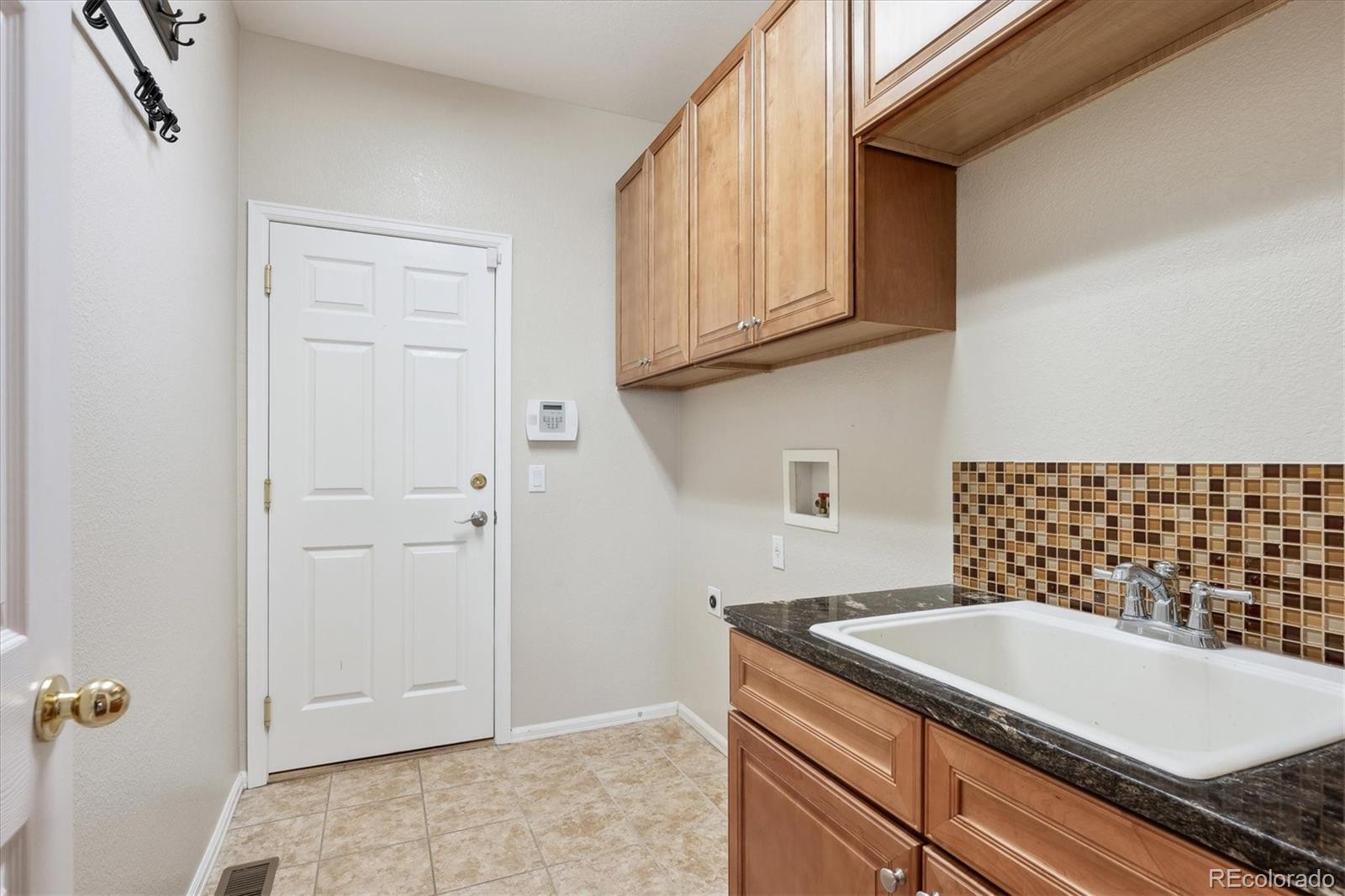 MLS Image #22 for 4025 s orleans court,aurora, Colorado