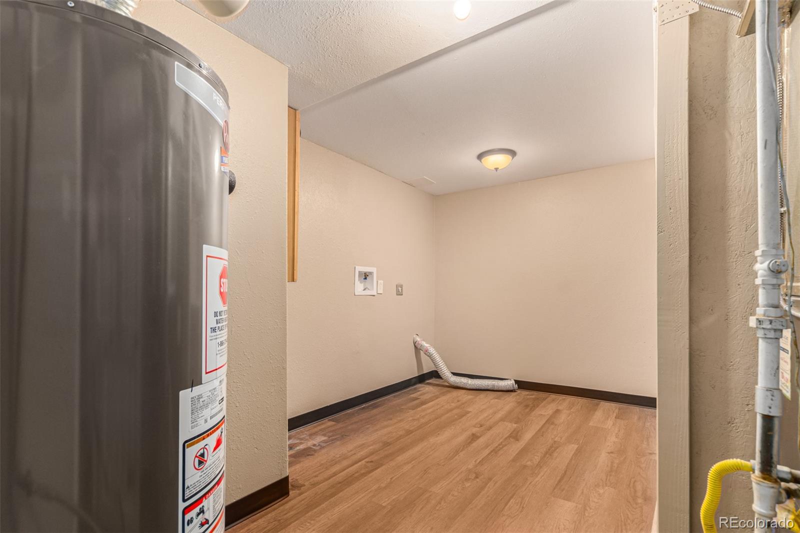 MLS Image #23 for 7995  fairview avenue,denver, Colorado