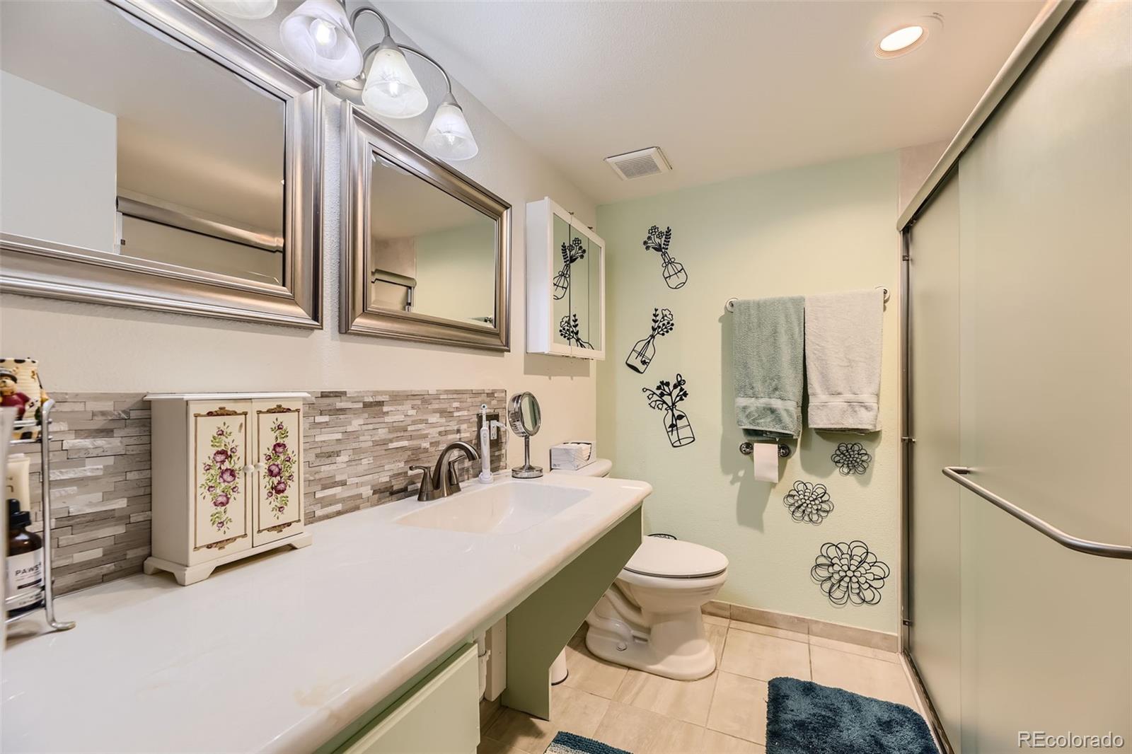 MLS Image #6 for 532  oakwood drive d106,castle rock, Colorado