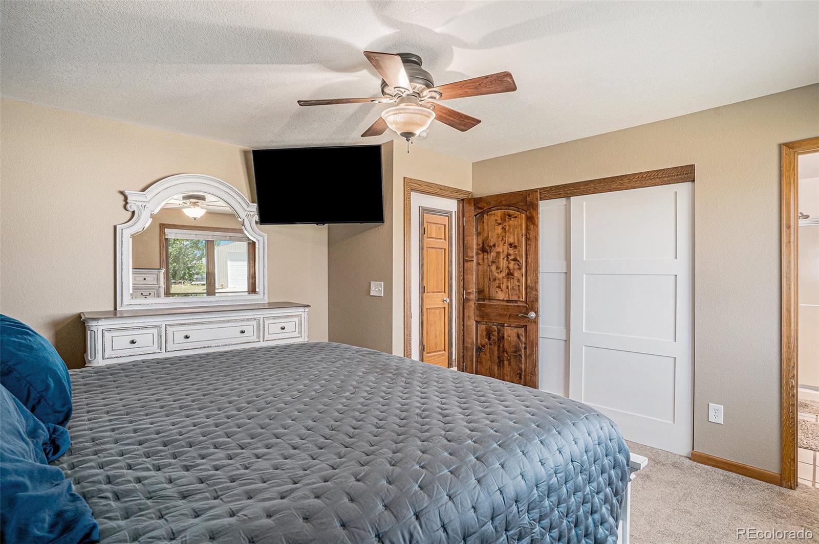 MLS Image #13 for 10837  rampart lane,littleton, Colorado