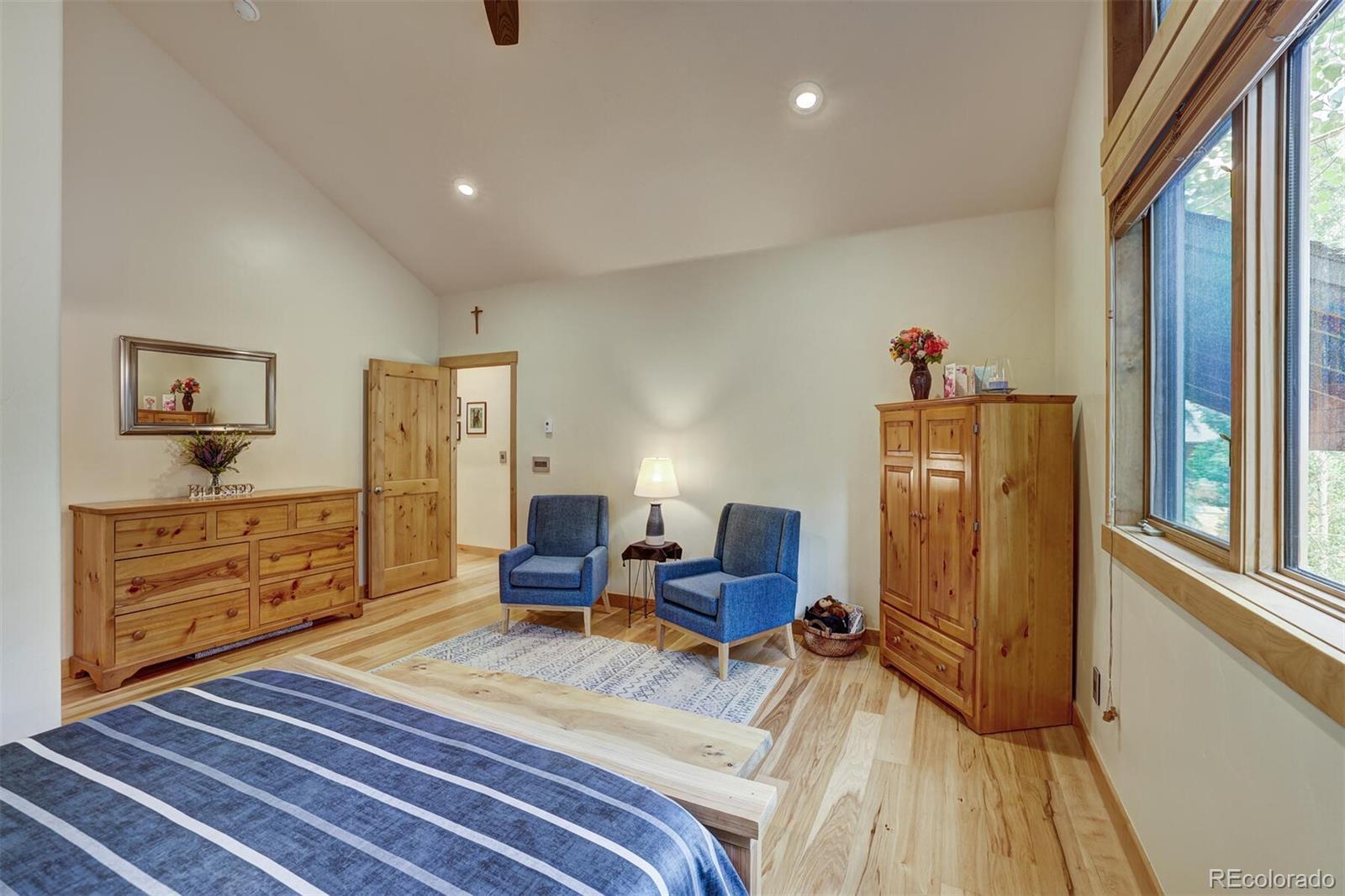 MLS Image #12 for 415  kestrel lane,silverthorne, Colorado